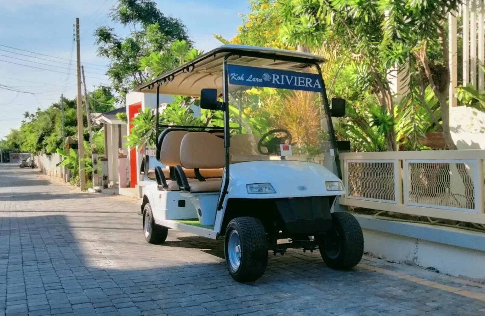 shuttle in Koh Larn Riviera