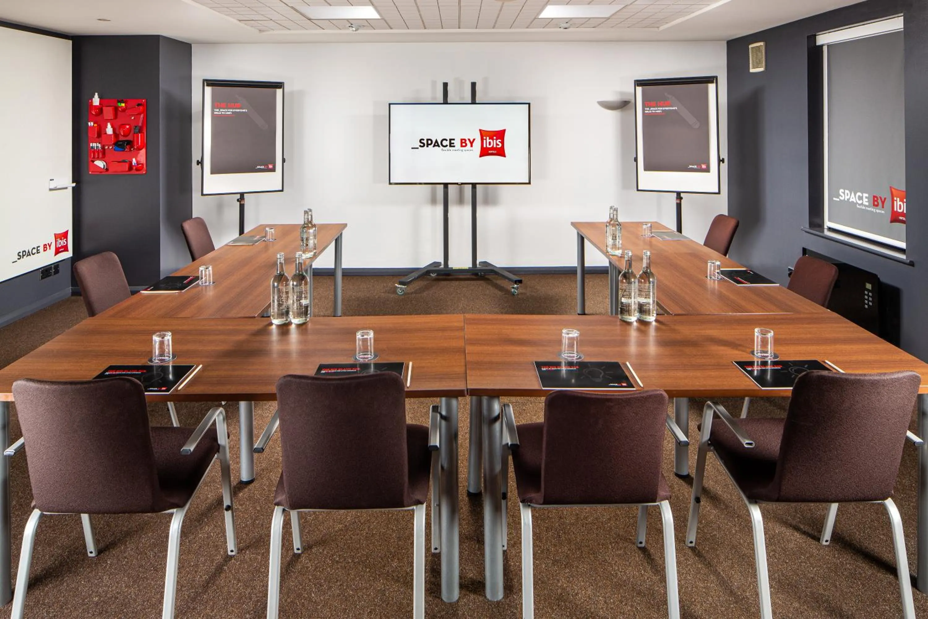 Business facilities in ibis Rugby East