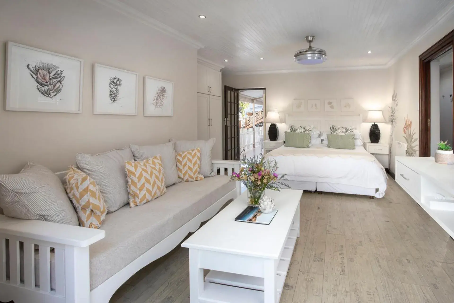 Deluxe King Room in The Potting Shed Guest House Deluxe King Room in The Potting Shed Guest House