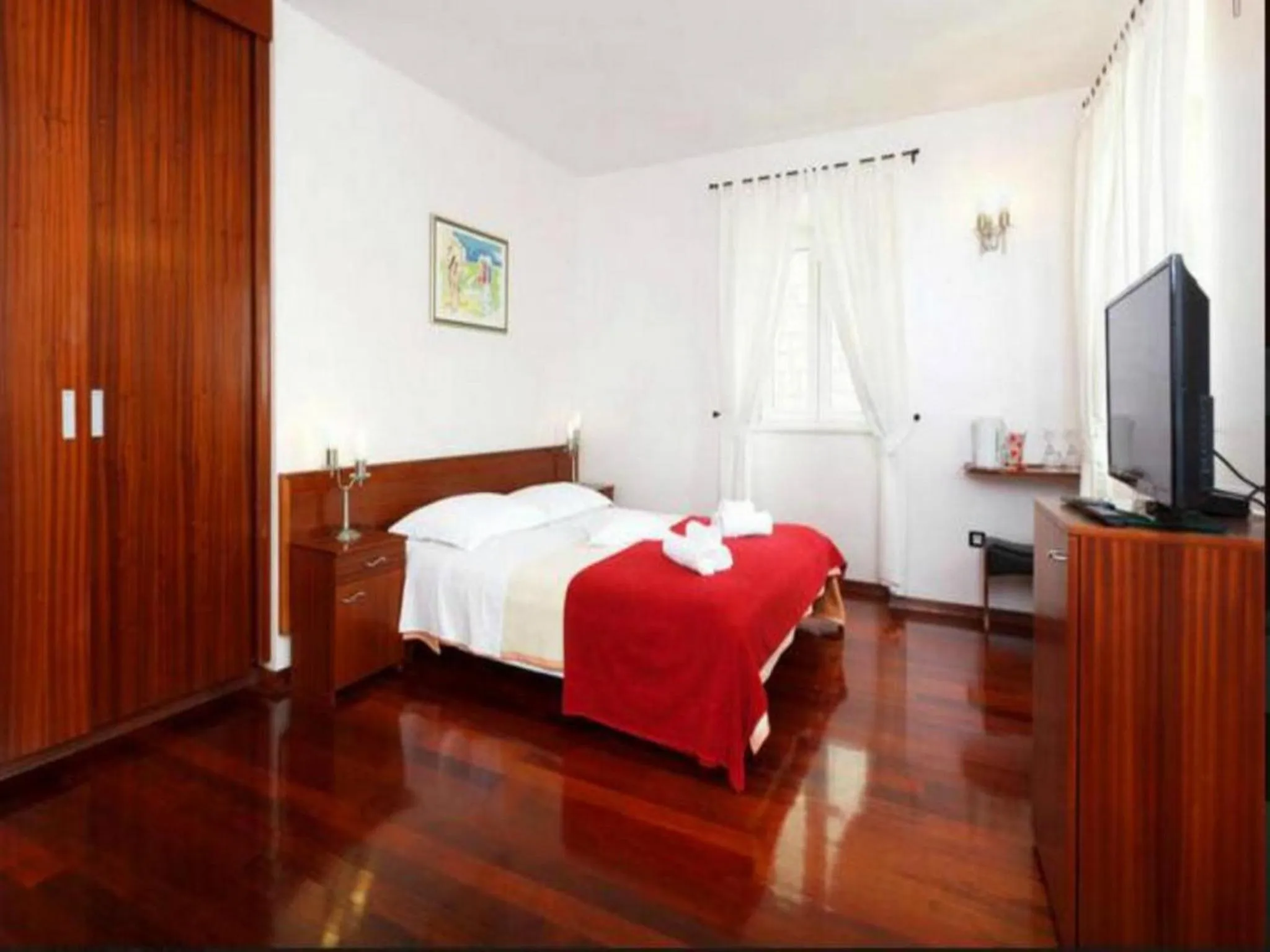 Bedroom in Villa Slika