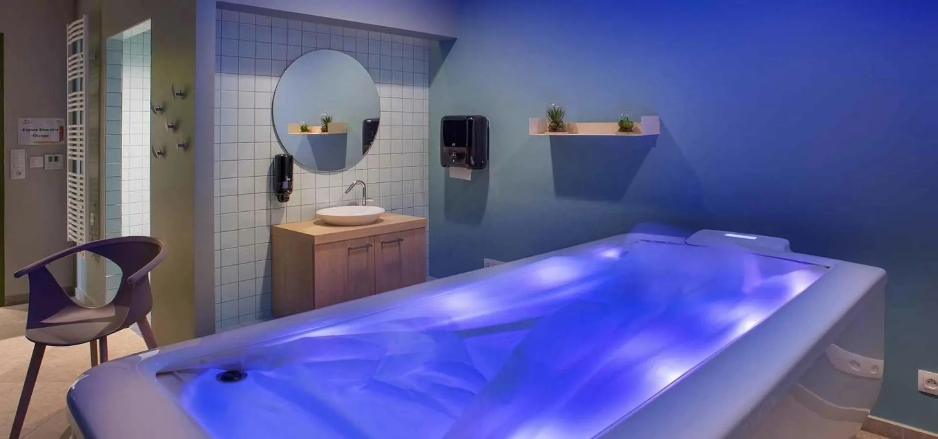 Hot Tub in DOMITYS L'AIGRETTE BLEUE