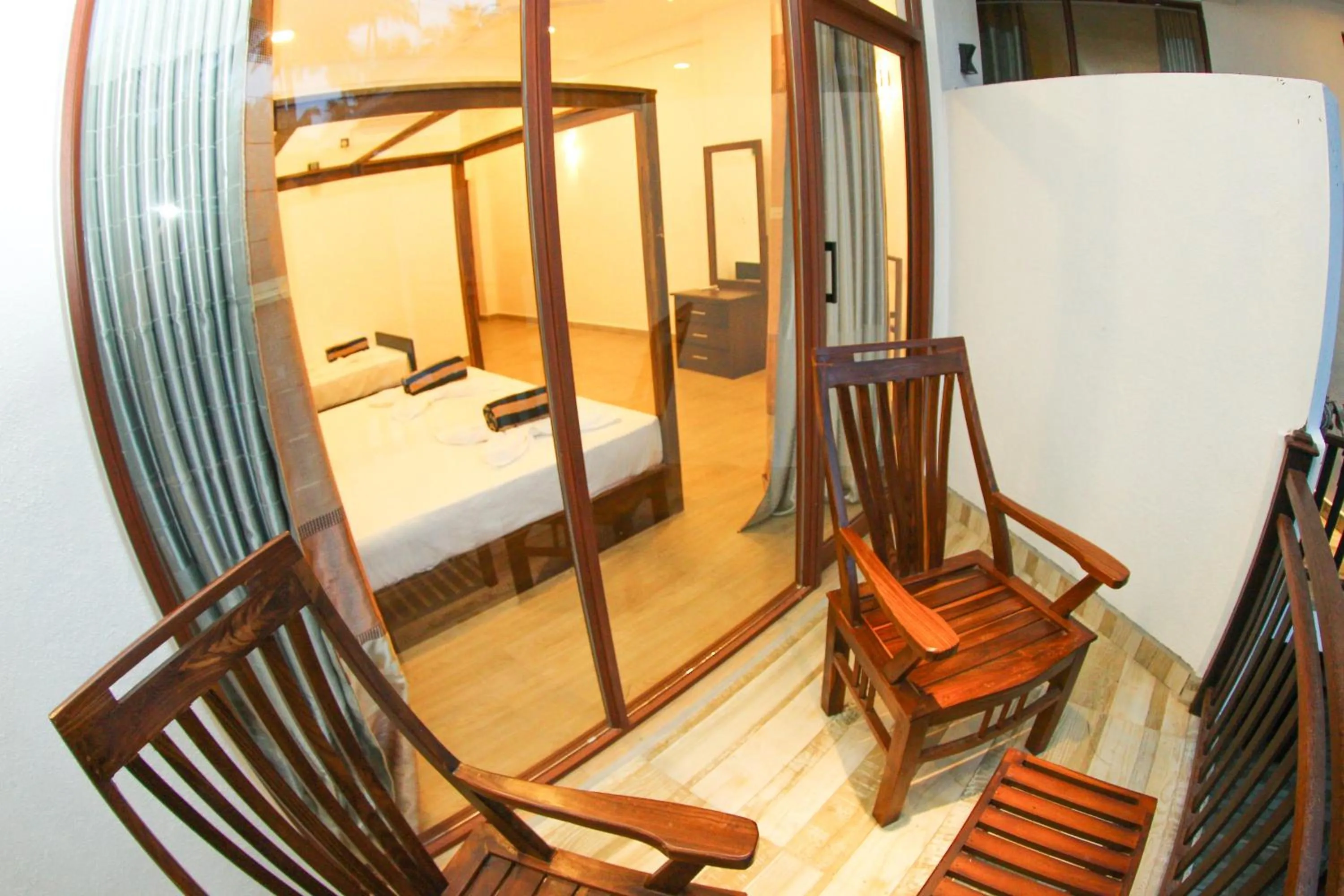 Bed in Bay Hiriketiya