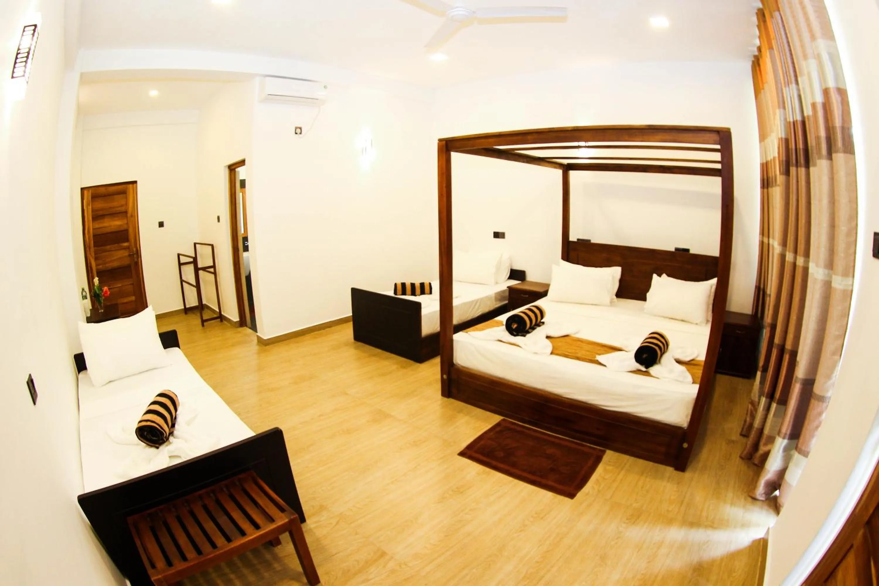 Bed in Bay Hiriketiya