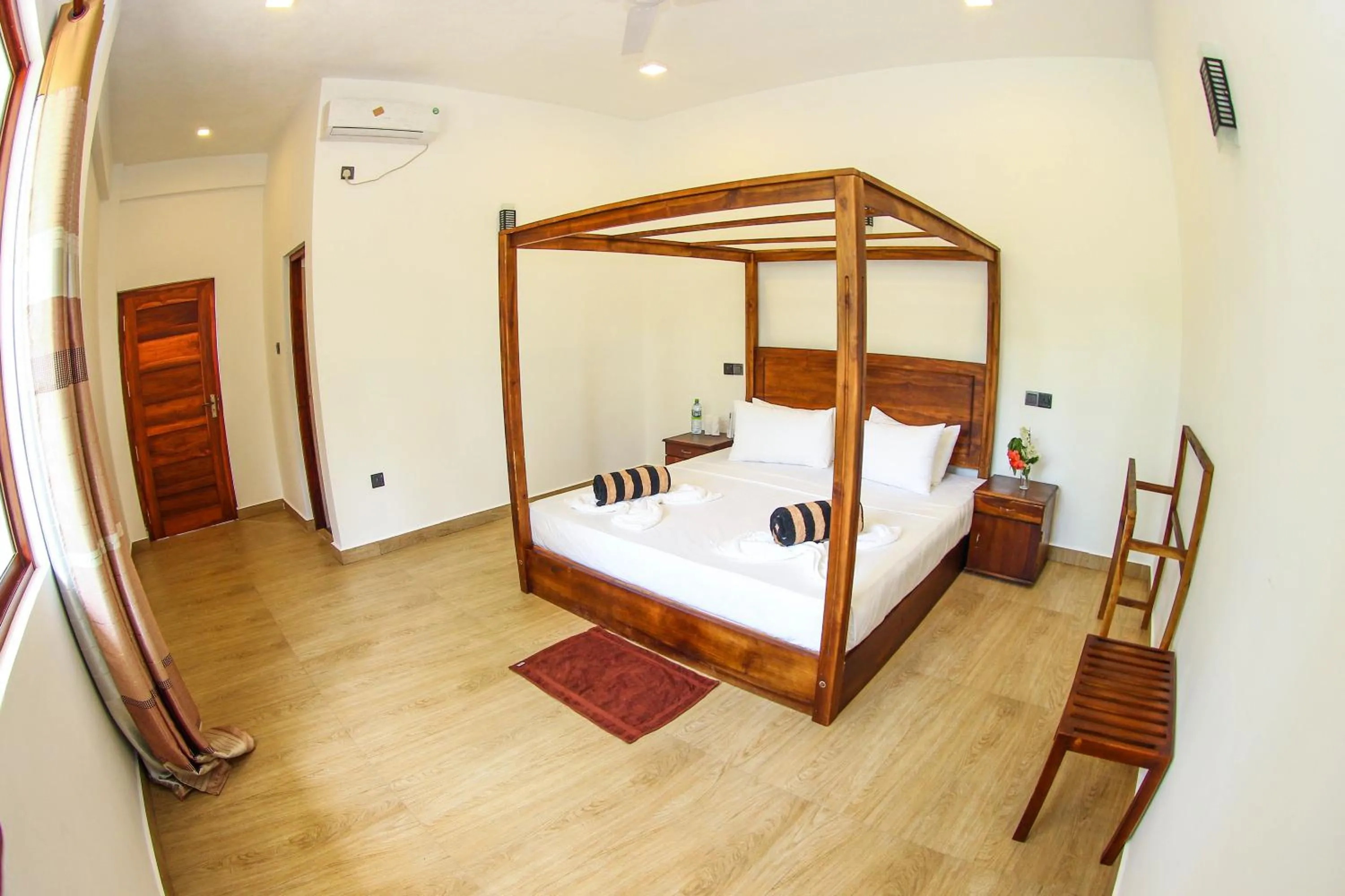 Bed in Bay Hiriketiya