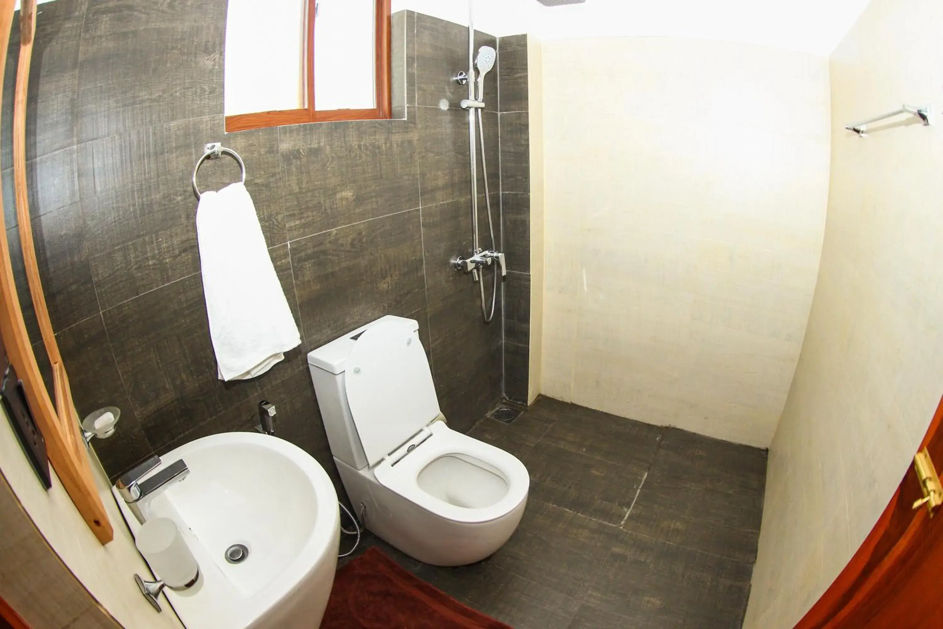 Standard Double Room in Bay Hiriketiya Standard Double Room in Bay Hiriketiya