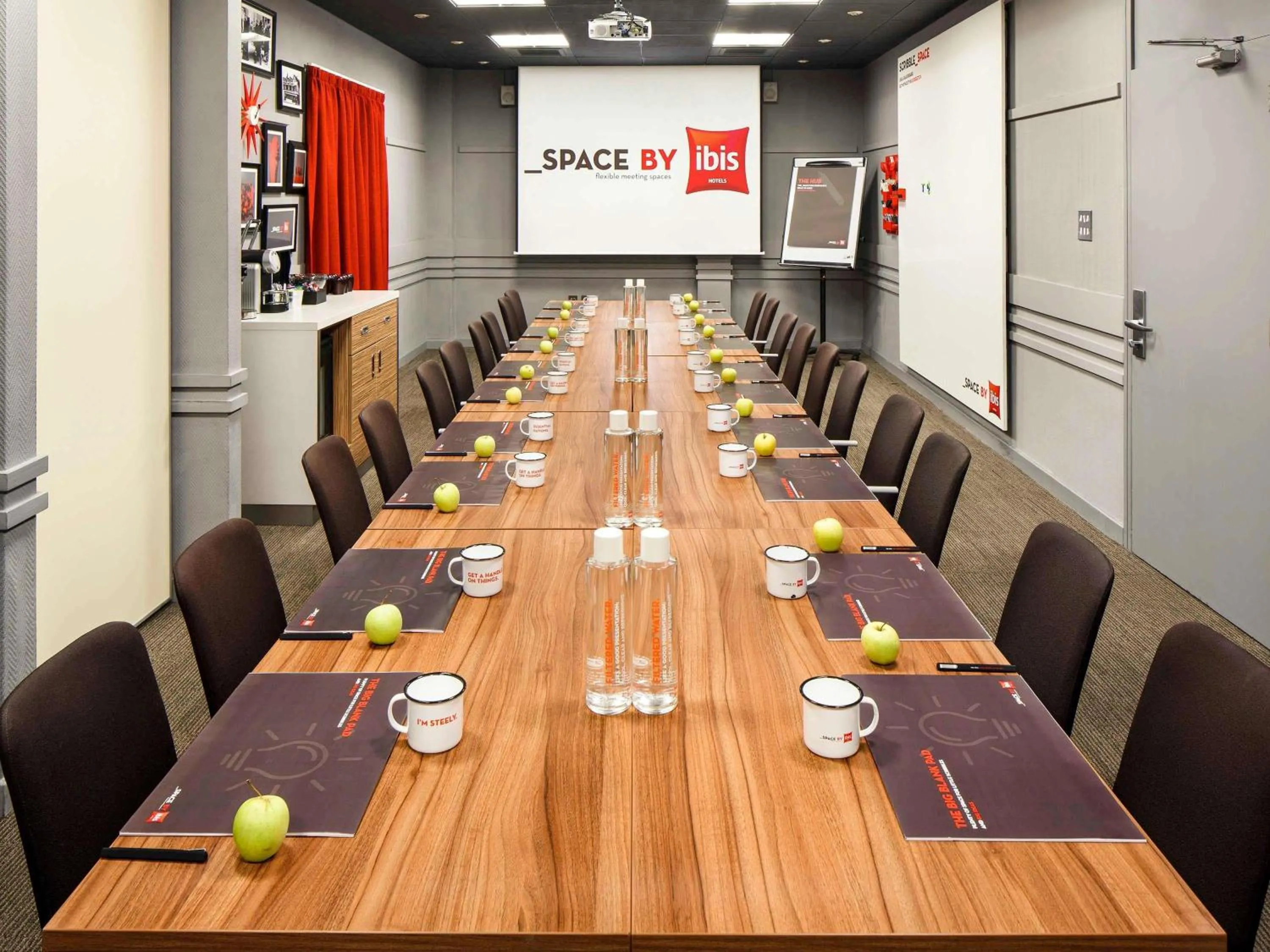 Meeting/conference room in ibis Southampton