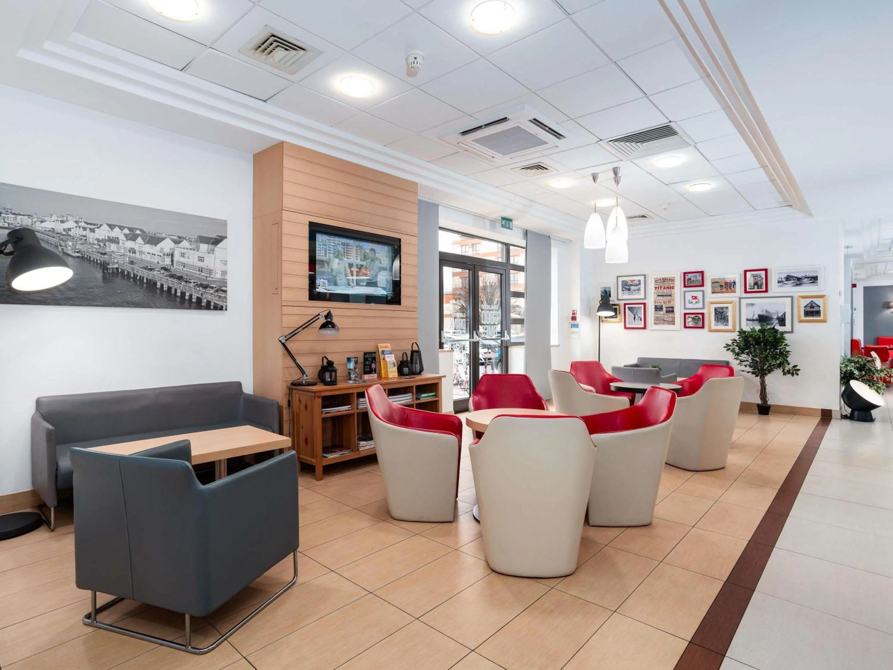 Property building in ibis Southampton