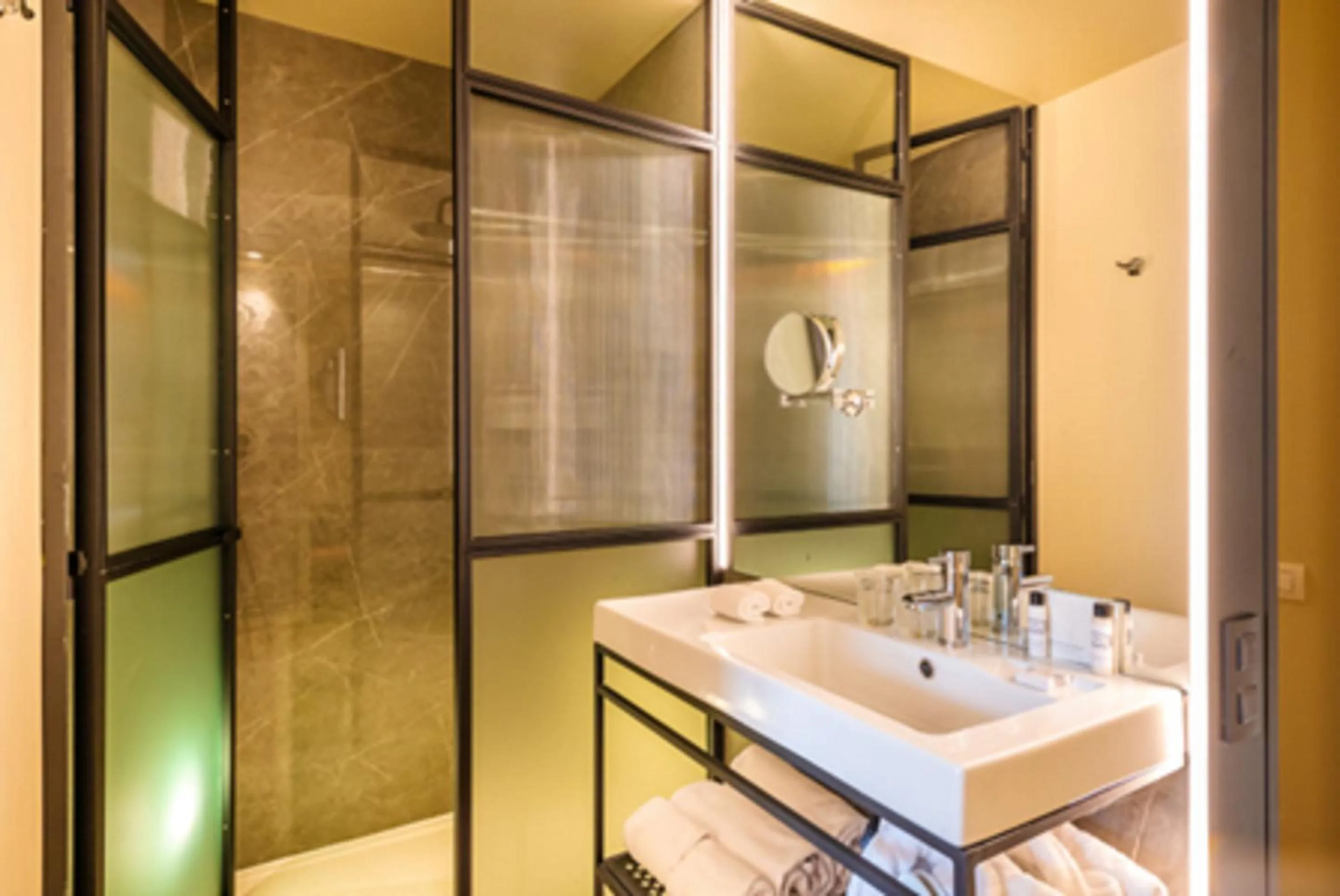 Bathroom in Pestana Collection Plaza Mayor