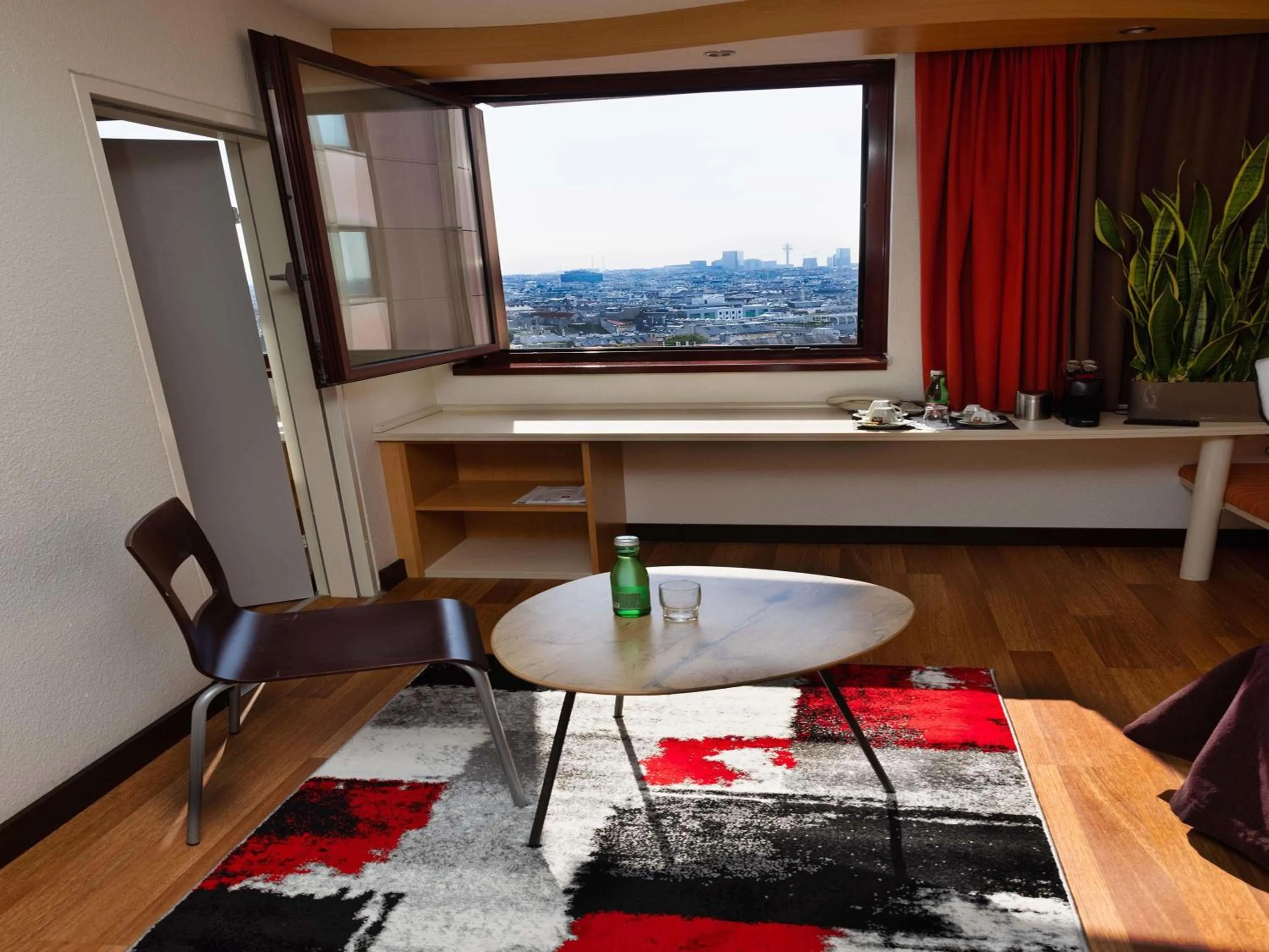 Bedroom in Ibis Wien Mariahilf