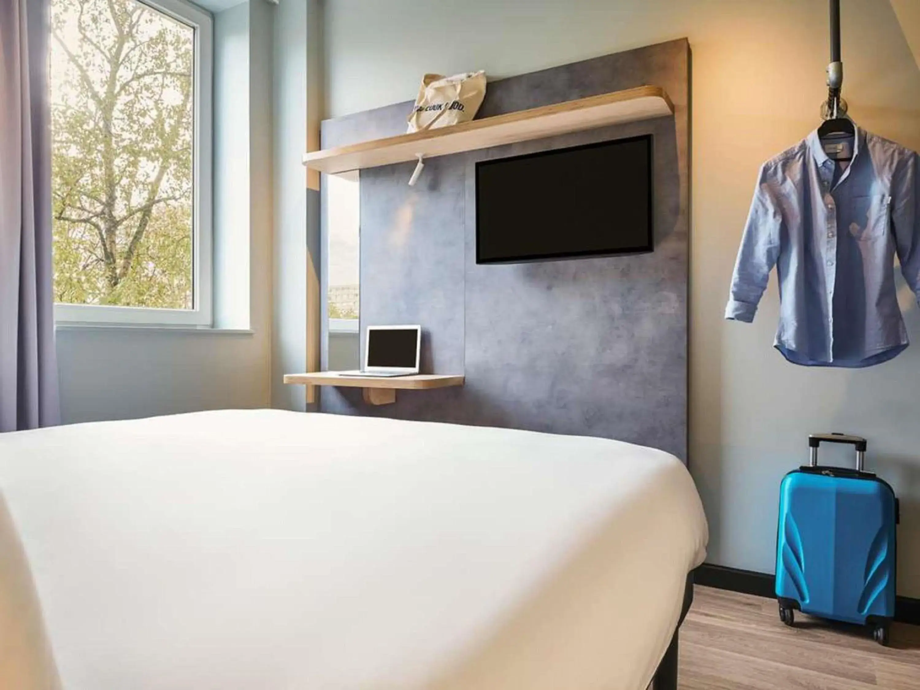 Bedroom, Bed in ibis budget Poitiers Nord Futuroscope Bedroom, Bed in ibis budget Poitiers Nord Futuroscope