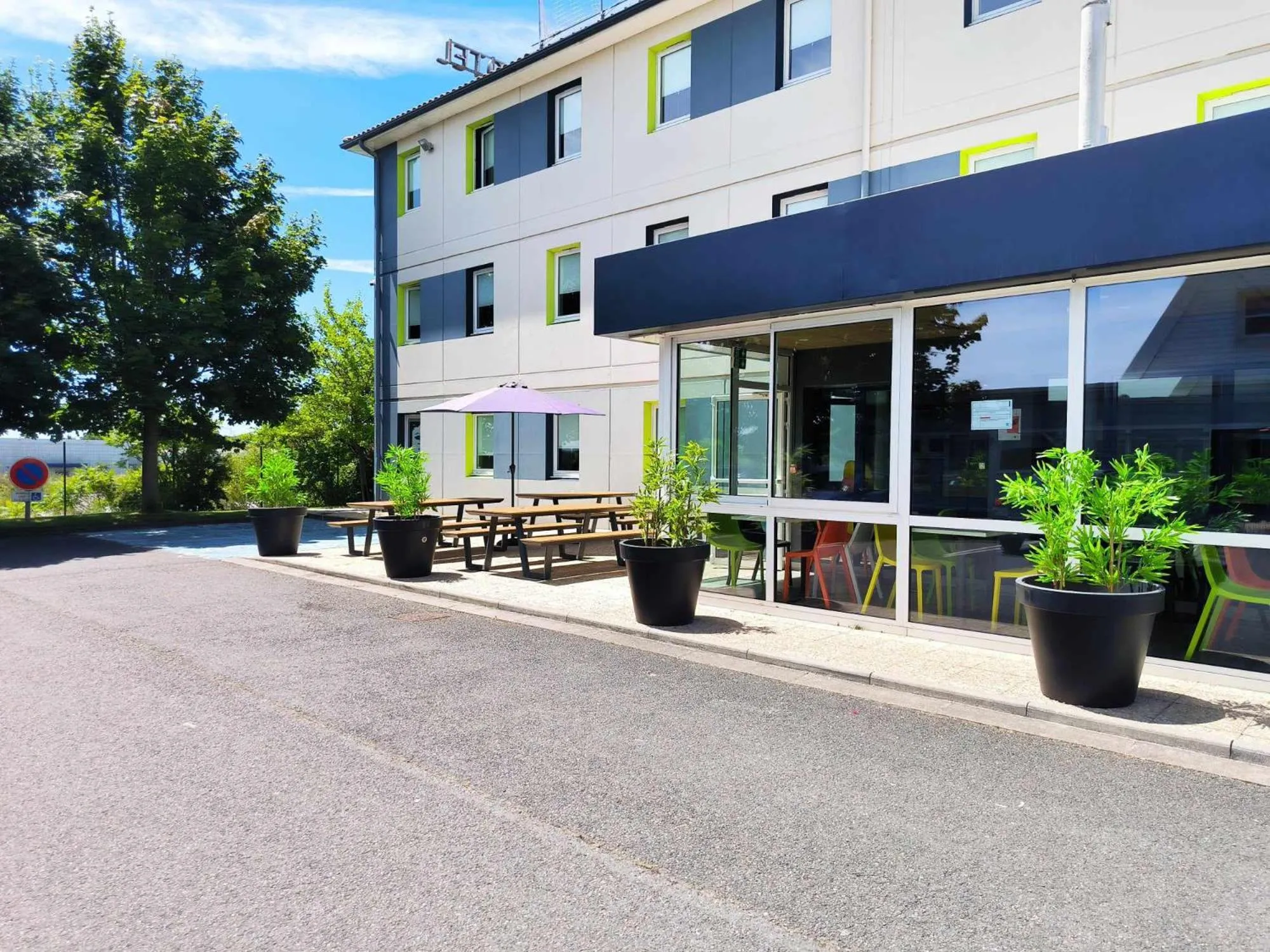 Balcony/Terrace in ibis budget Poitiers Nord Futuroscope