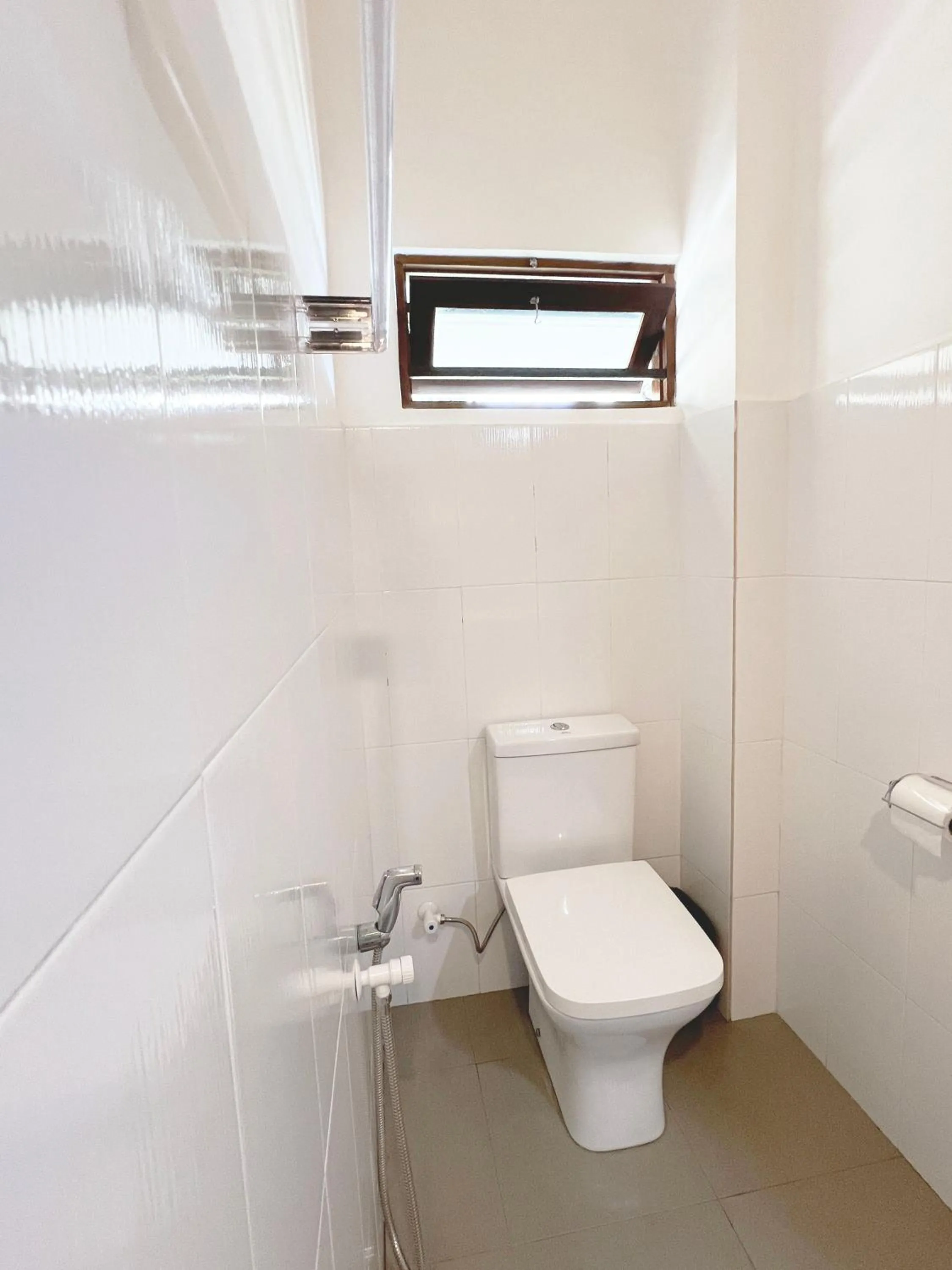 Toilet in Sailors' Bay