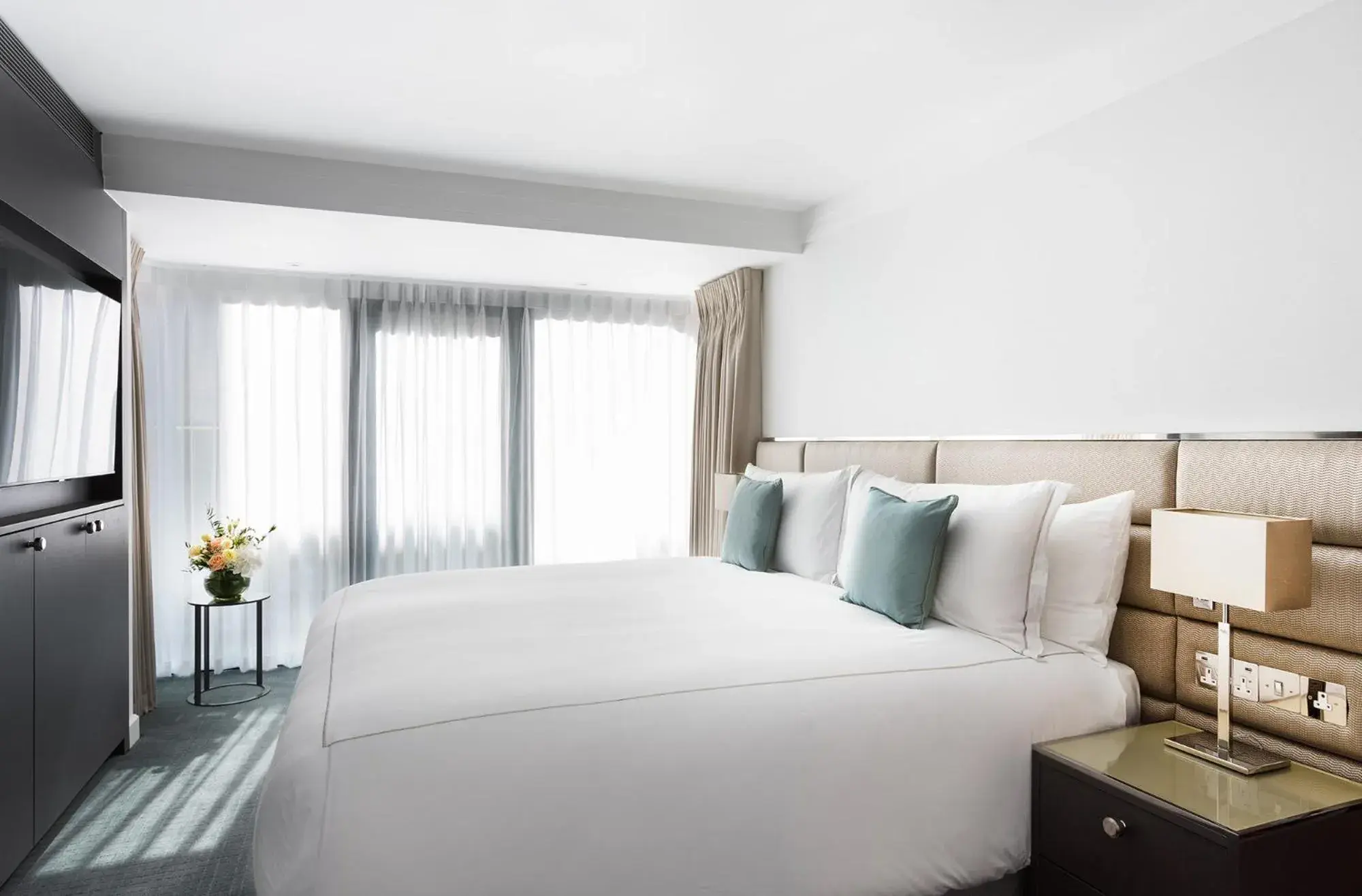 Bedroom, Bed in 15 Basil Street Knightsbridge, Luxury Serviced Apartments Bedroom, Bed in 15 Basil Street Knightsbridge, Luxury Serviced Apartments