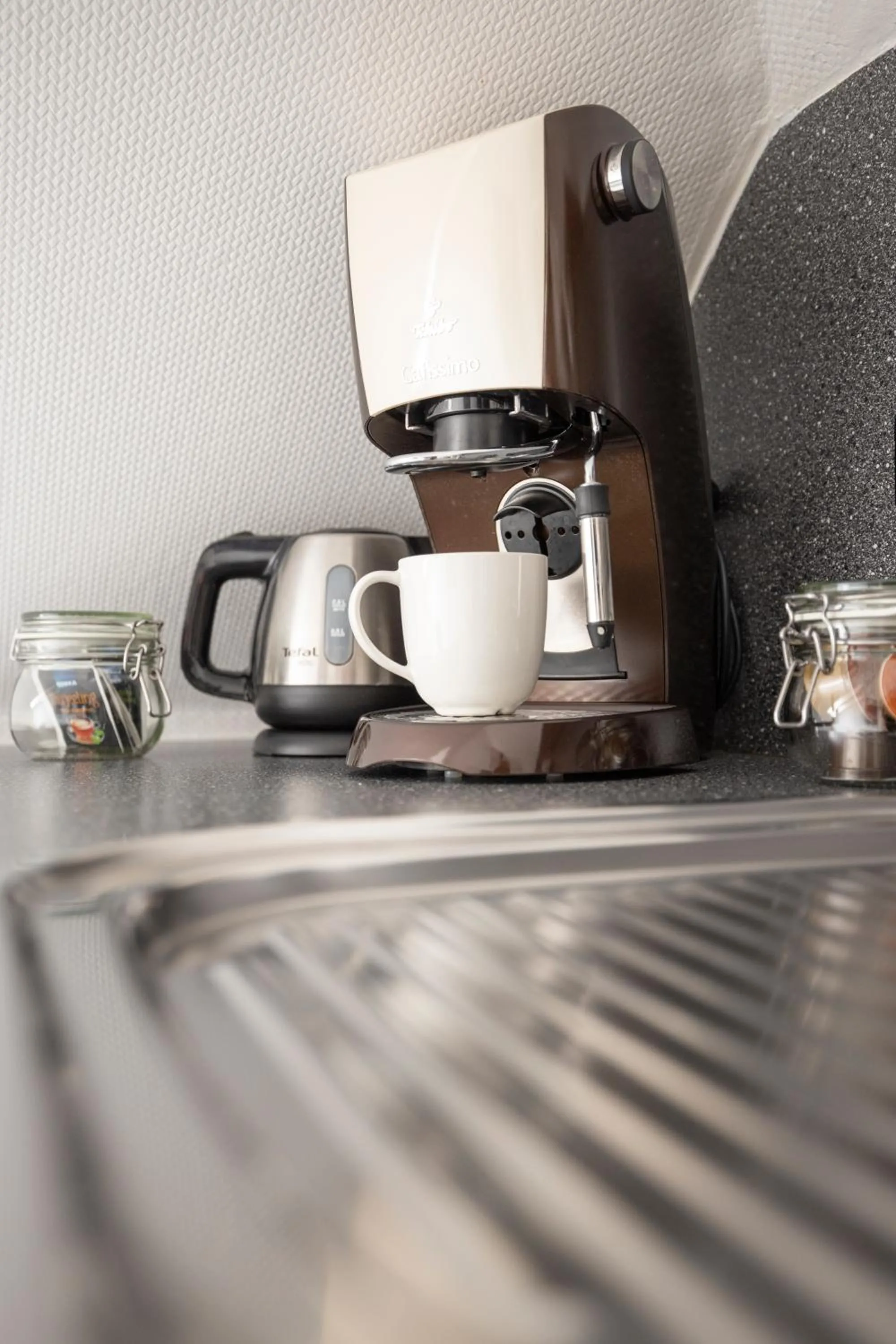 Coffee/tea facilities in Weissenstein