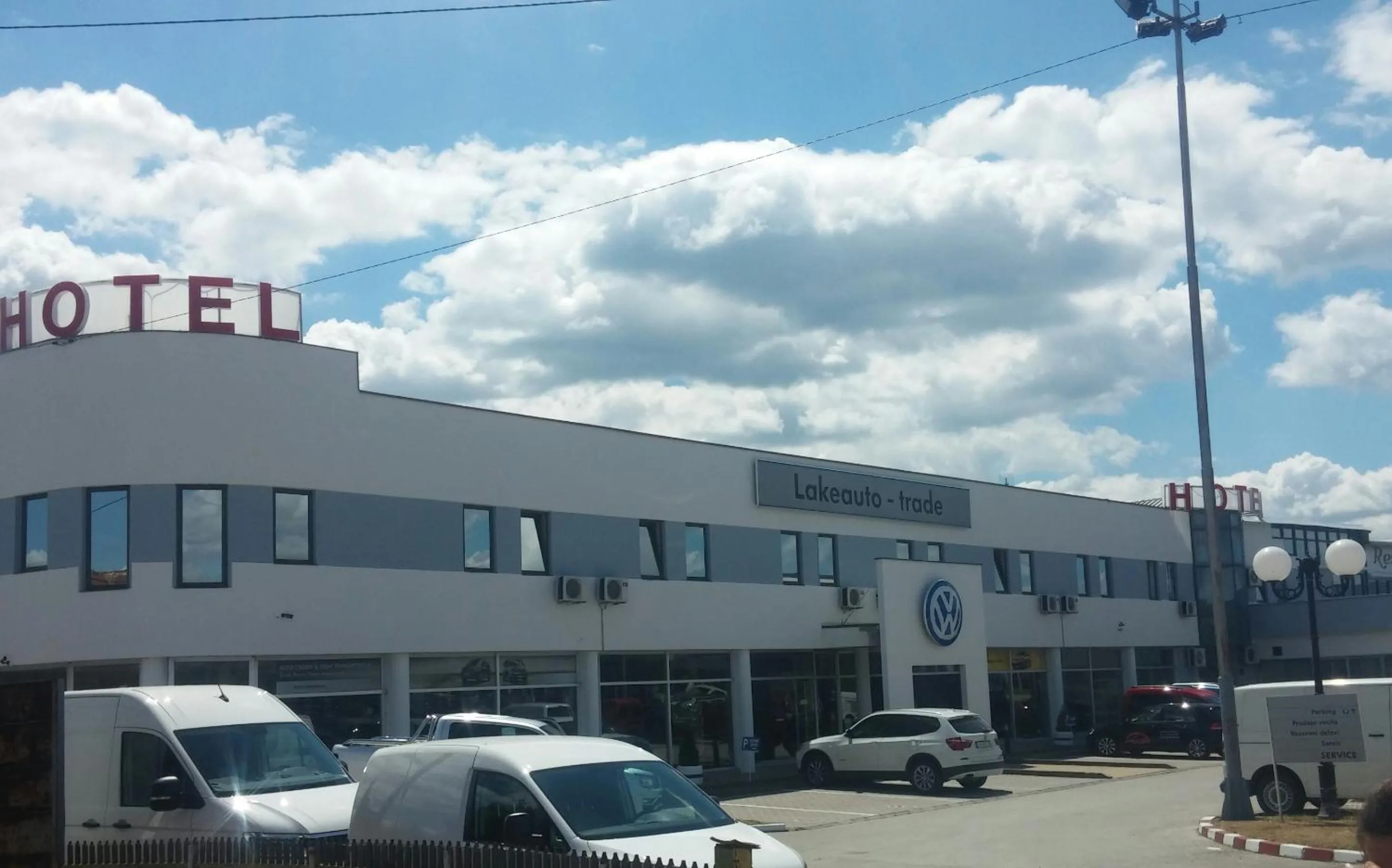 Facade/entrance in Garni Hotel Lake