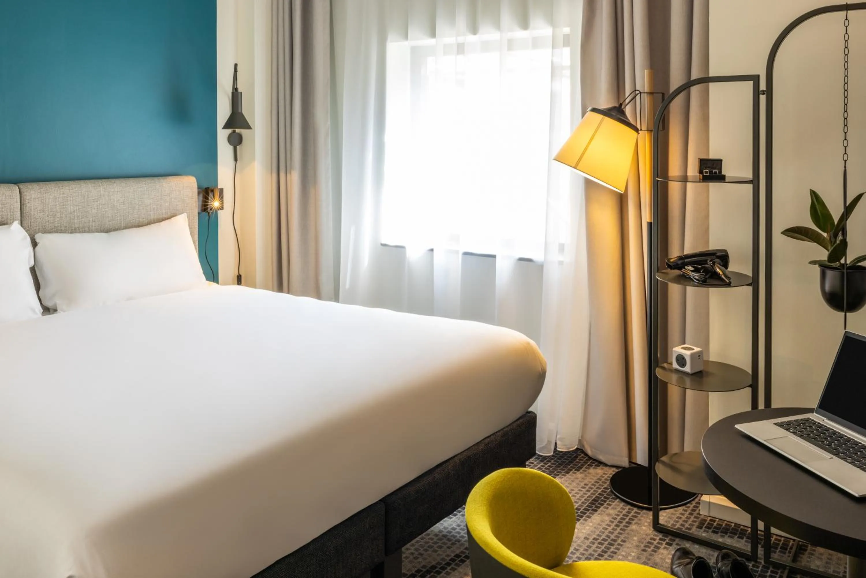 Bedroom, Bed in ibis Manchester Centre Princess Street