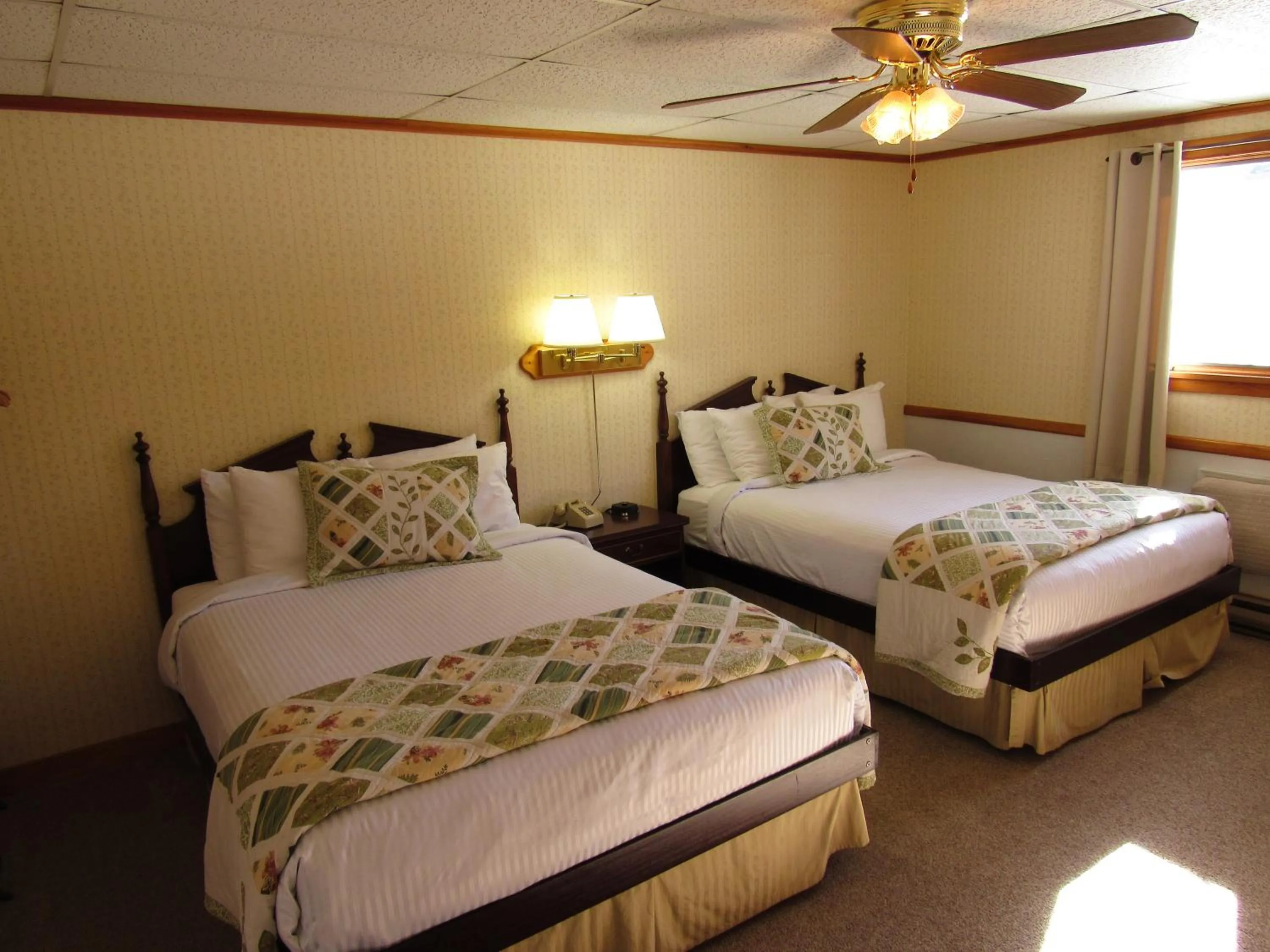 Bed in Carlson's Lodge