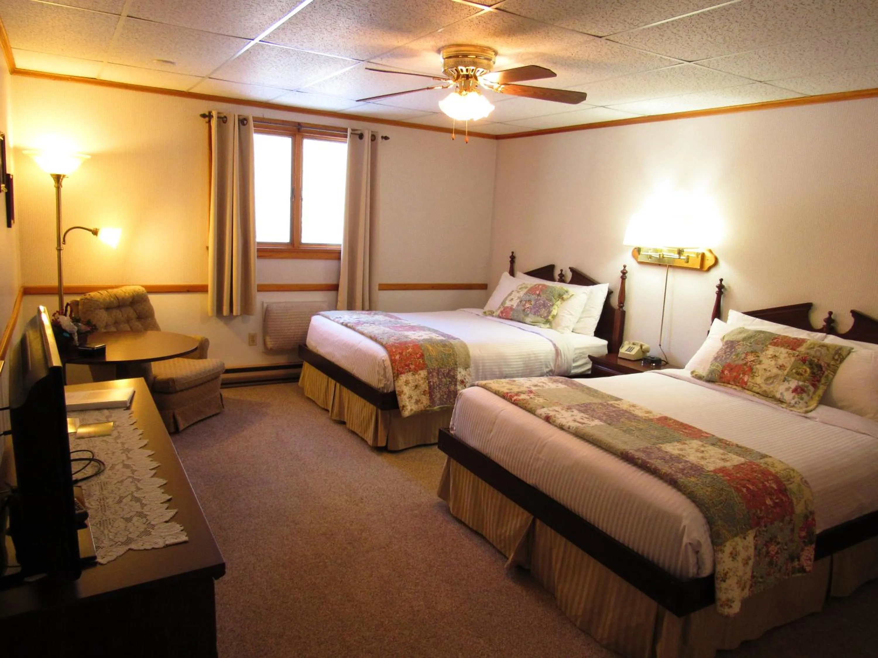 Bed in Carlson's Lodge