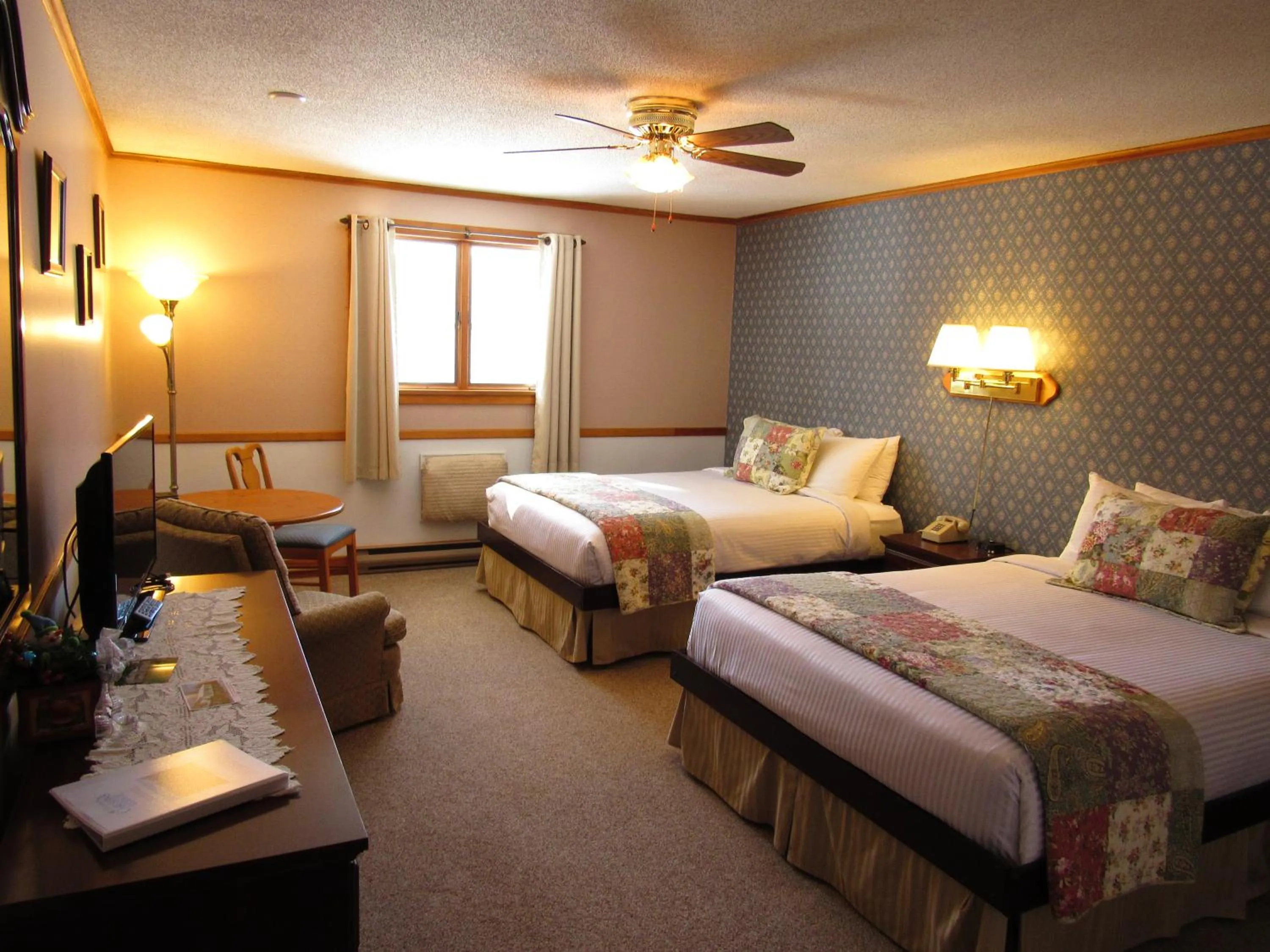 Bed in Carlson's Lodge