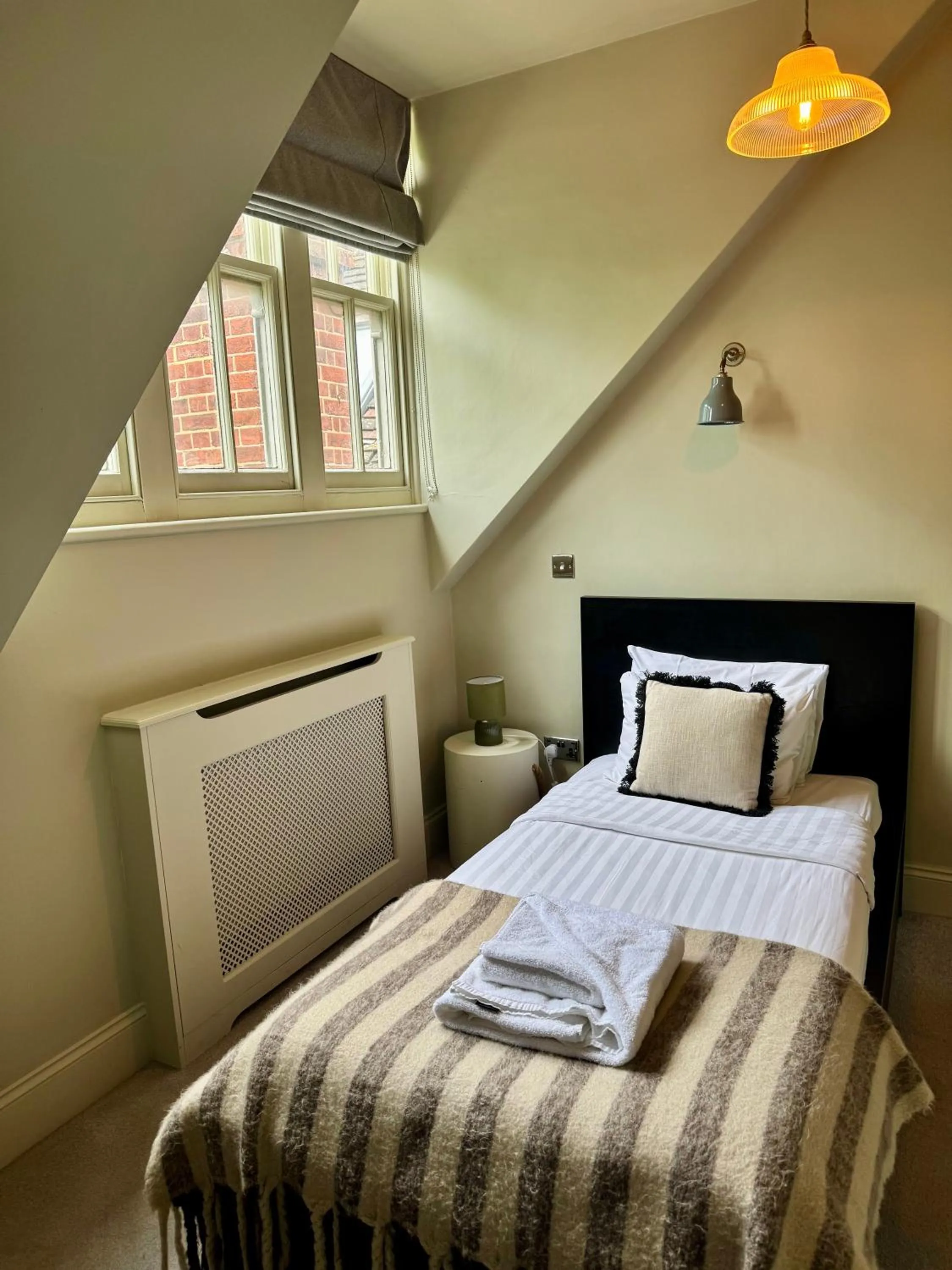 Bedroom, Bed in The William