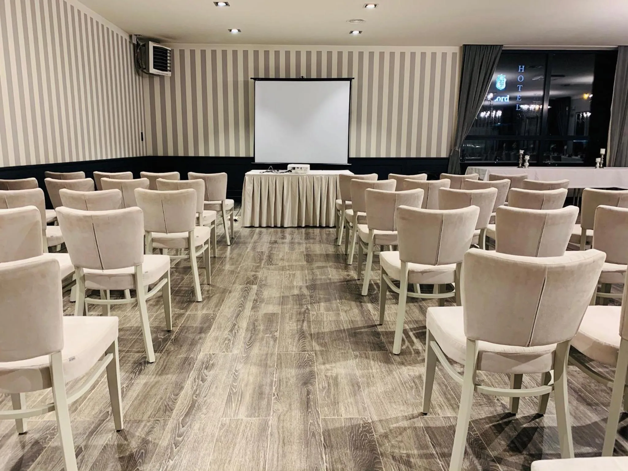 Business facilities in Hotel Mały Młyn