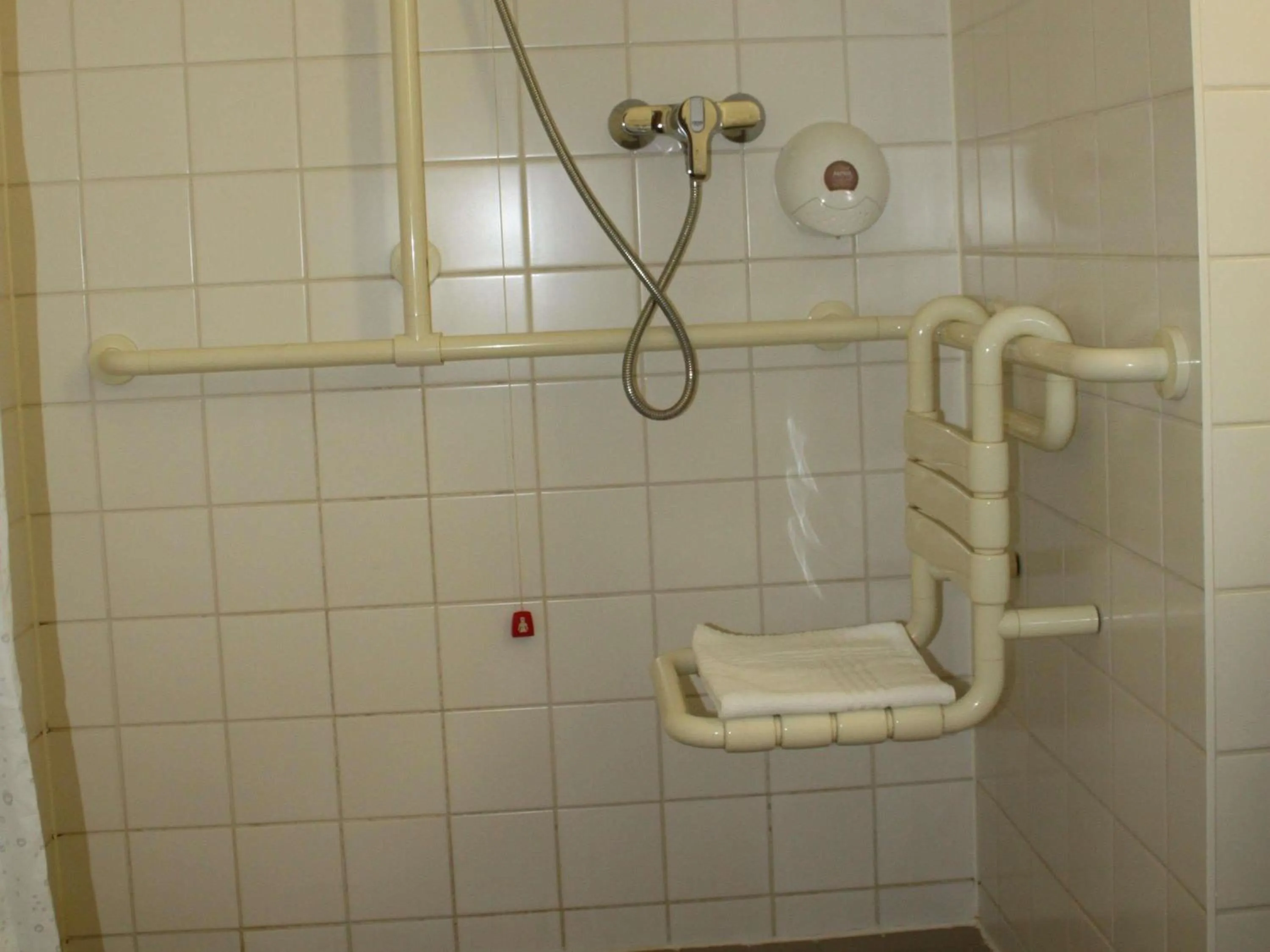 Bedroom in Ibis Wien Messe