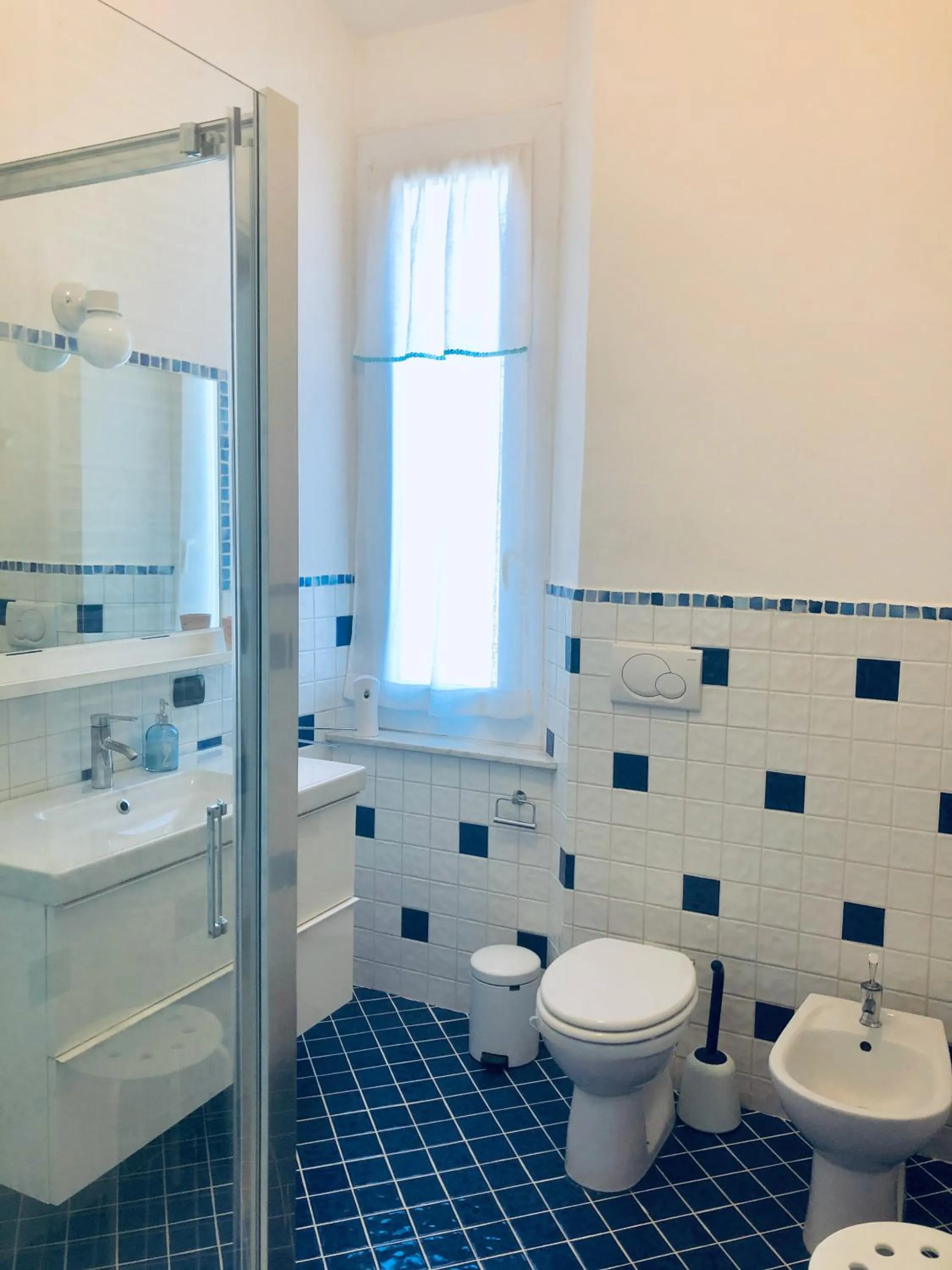 Bathroom in B&B Il Poeta sul Mare