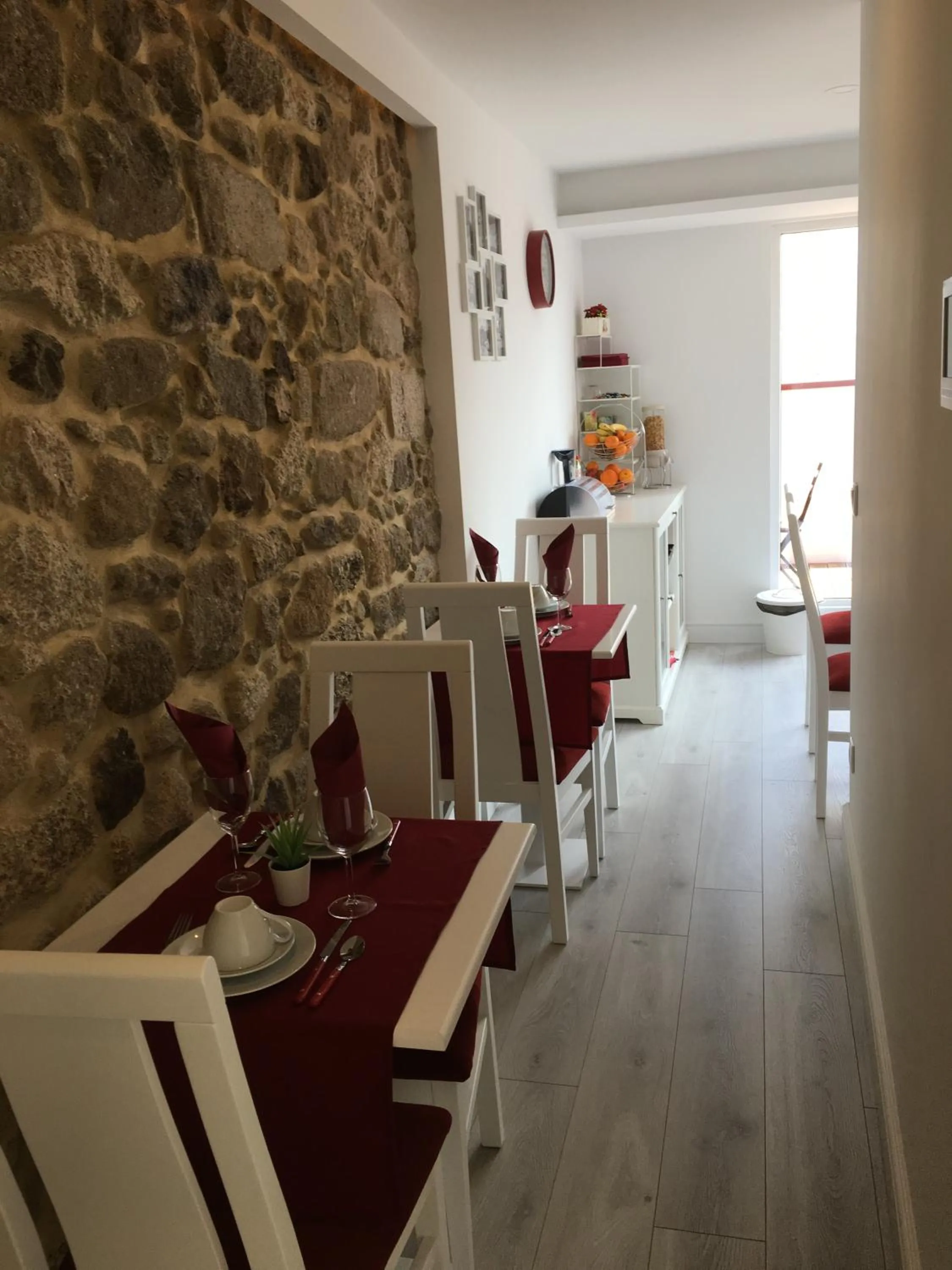 Breakfast in ÍSIS Guest House