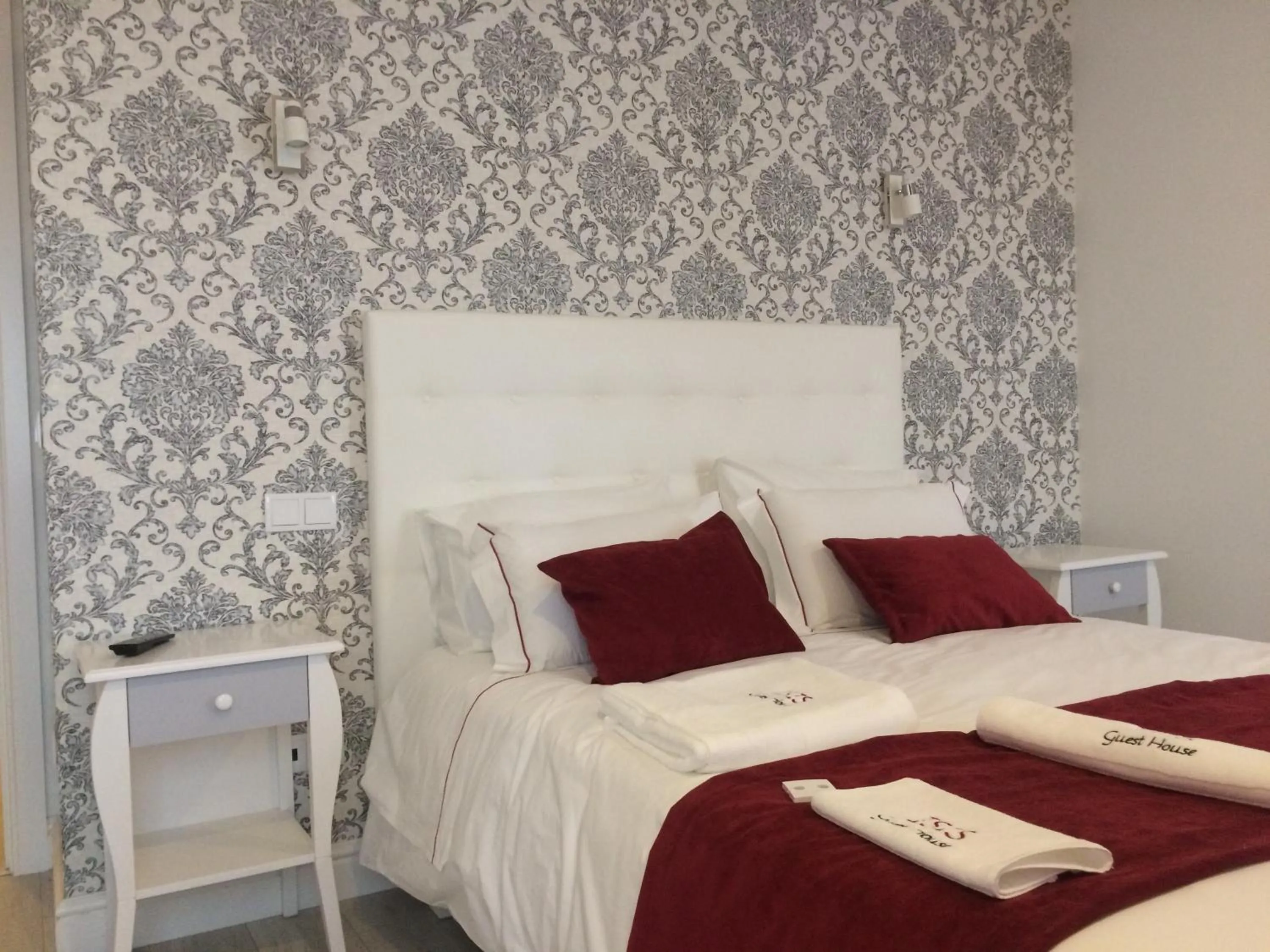 Bed in ÍSIS Guest House