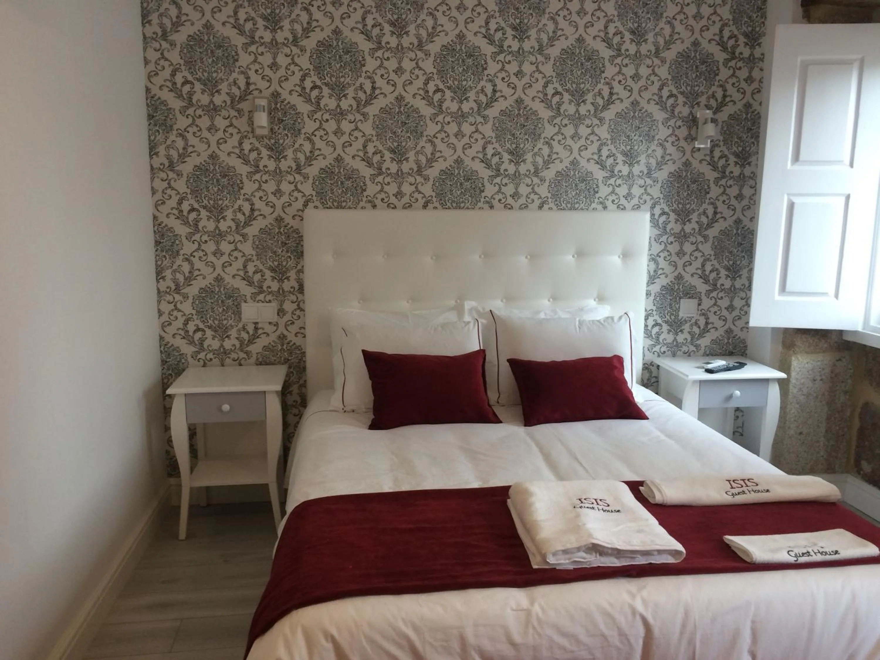 Bed in ÍSIS Guest House