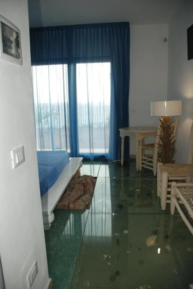 Day in La Rosa dei Venti Resort