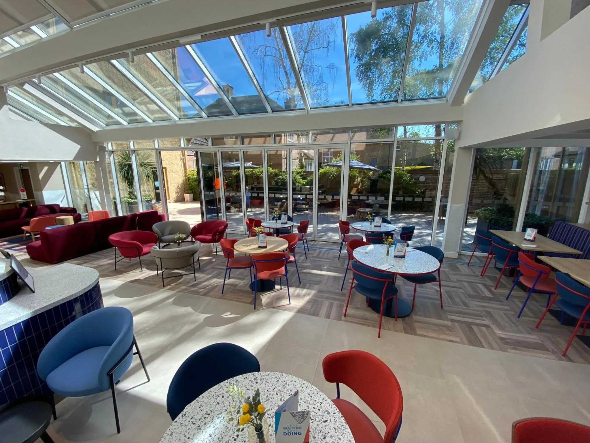 Restaurant/places to eat in Holiday Inn Express Windsor by IHG