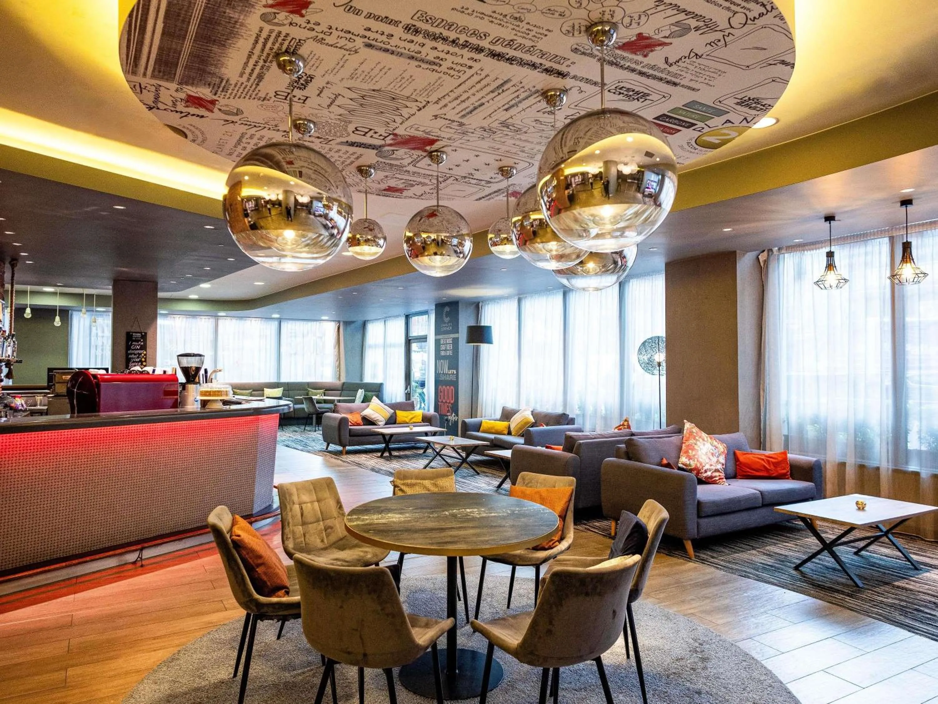 Lounge or bar in ibis London City - Shoreditch