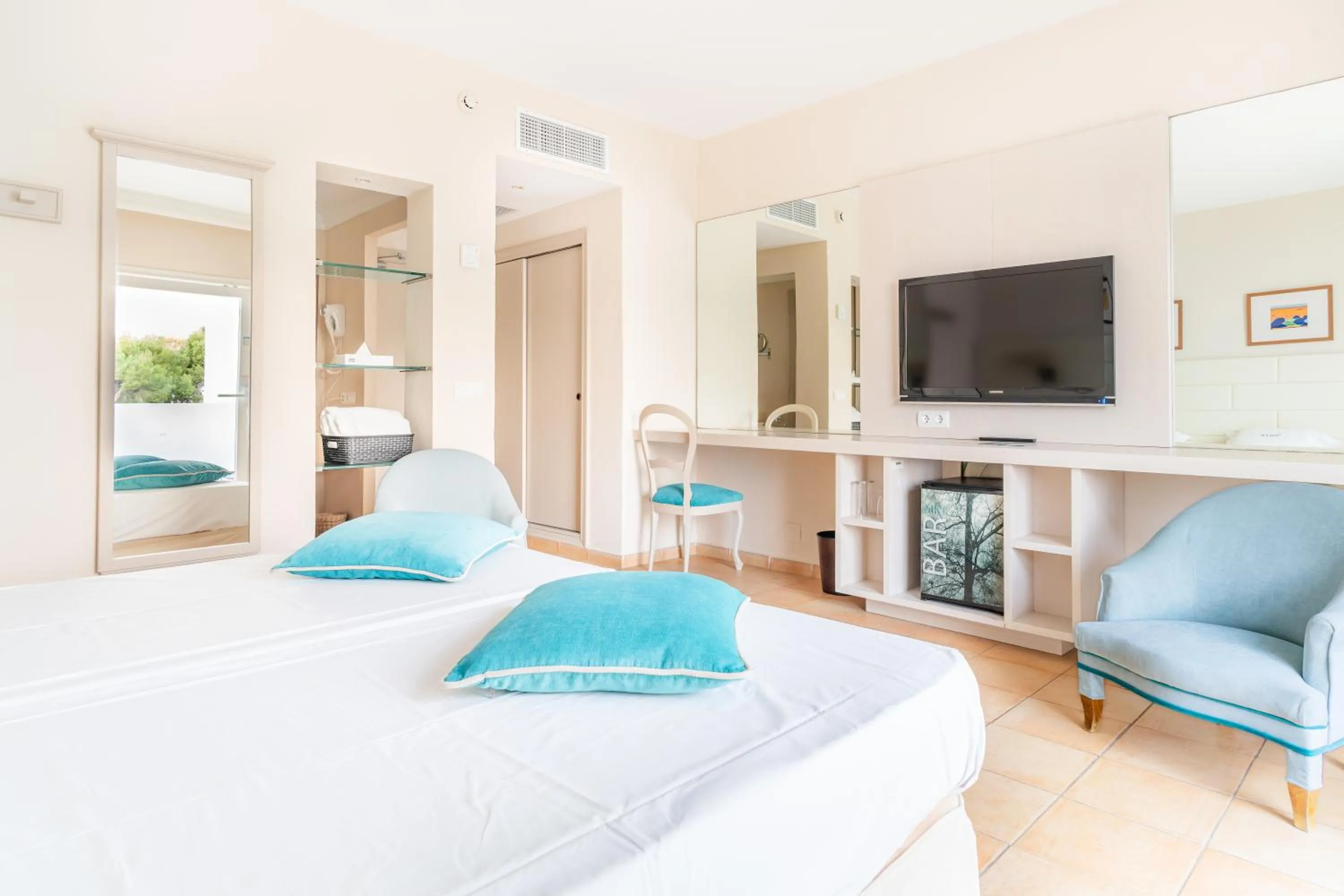 Bed in Hotel Cala Dor - Adults Only