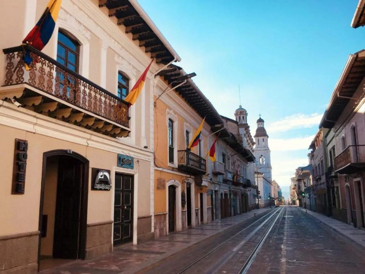 Property building in Hotel Raymipampa