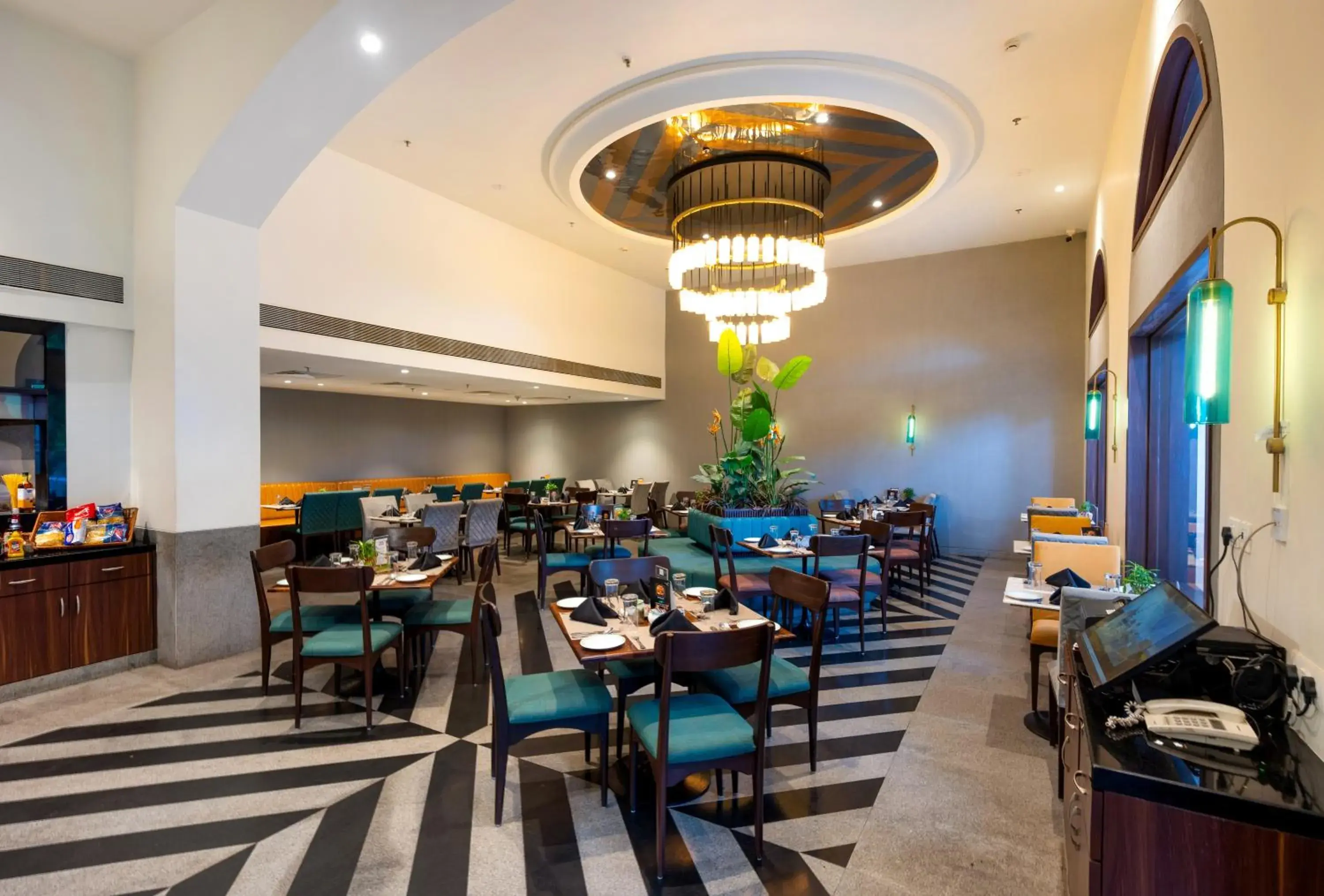 Restaurant/places to eat in The Lagoona Resort Restaurant/places to eat in The Lagoona Resort