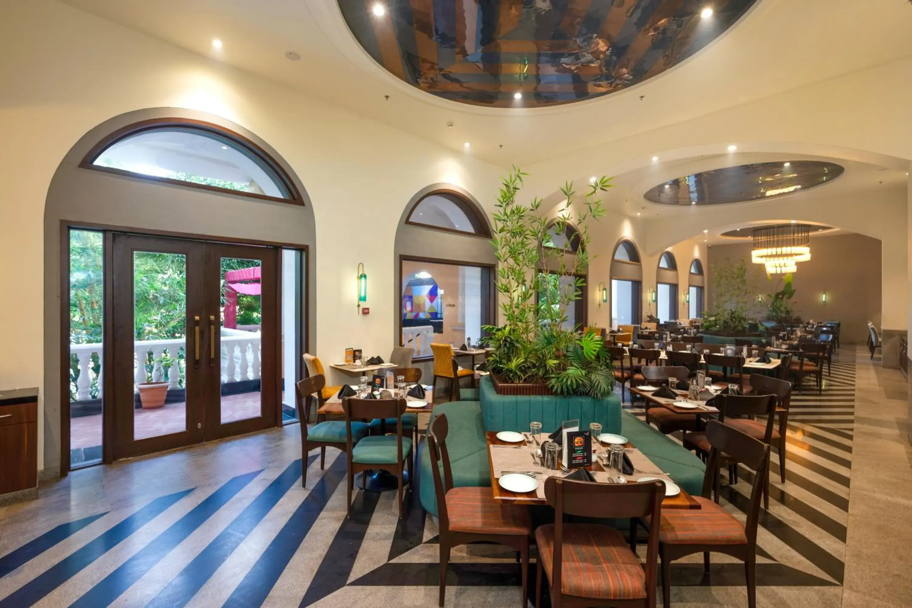 Restaurant/places to eat in The Lagoona Resort Restaurant/places to eat in The Lagoona Resort