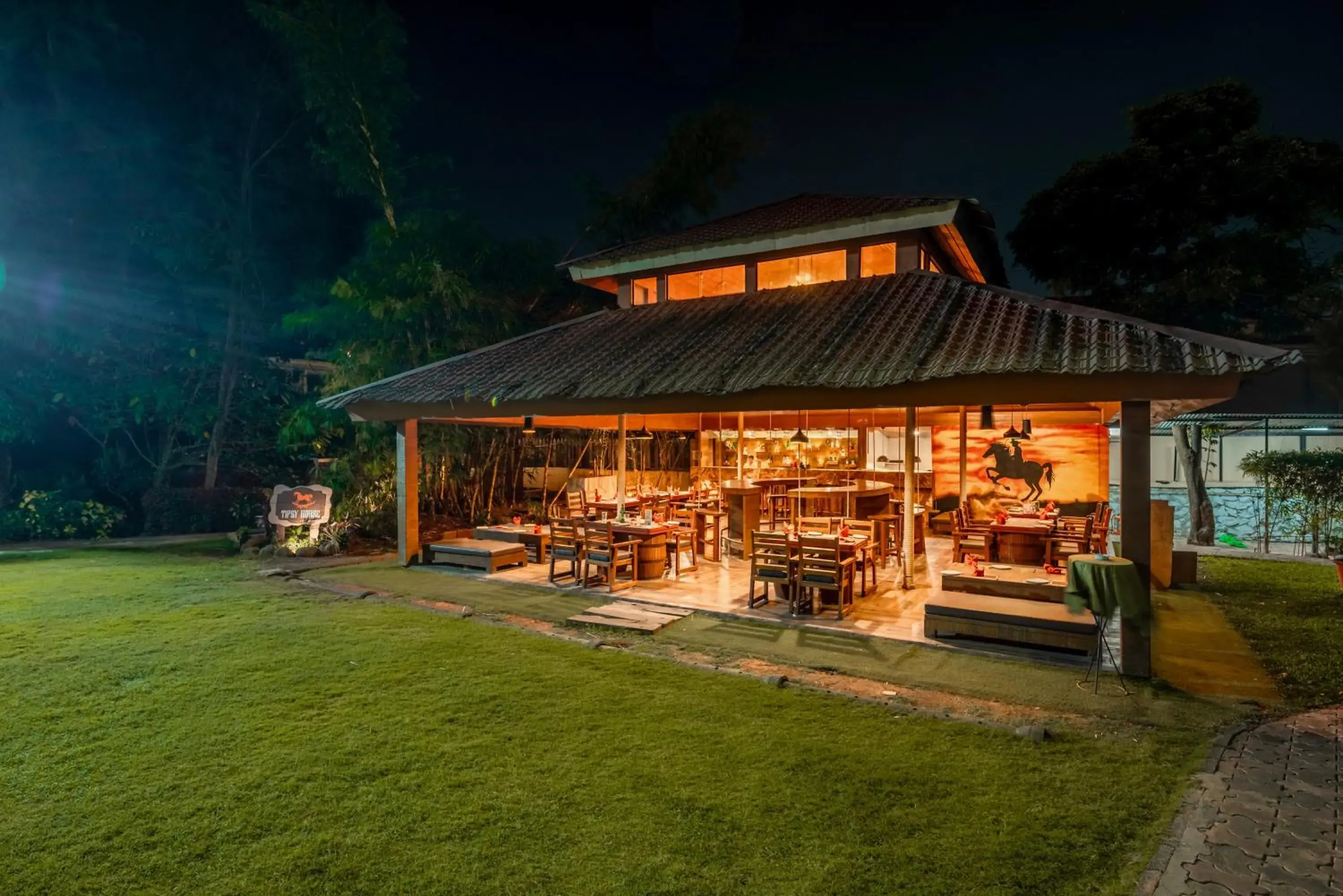 Lounge or bar in The Lagoona Resort Lounge or bar in The Lagoona Resort