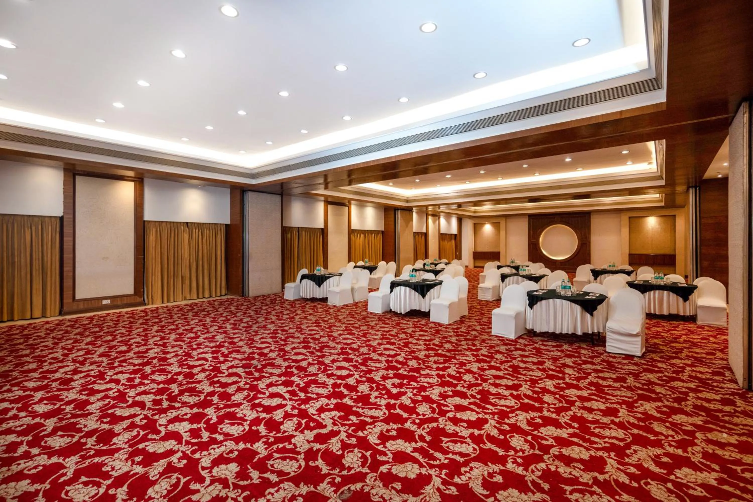 Banquet/Function facilities in The Lagoona Resort