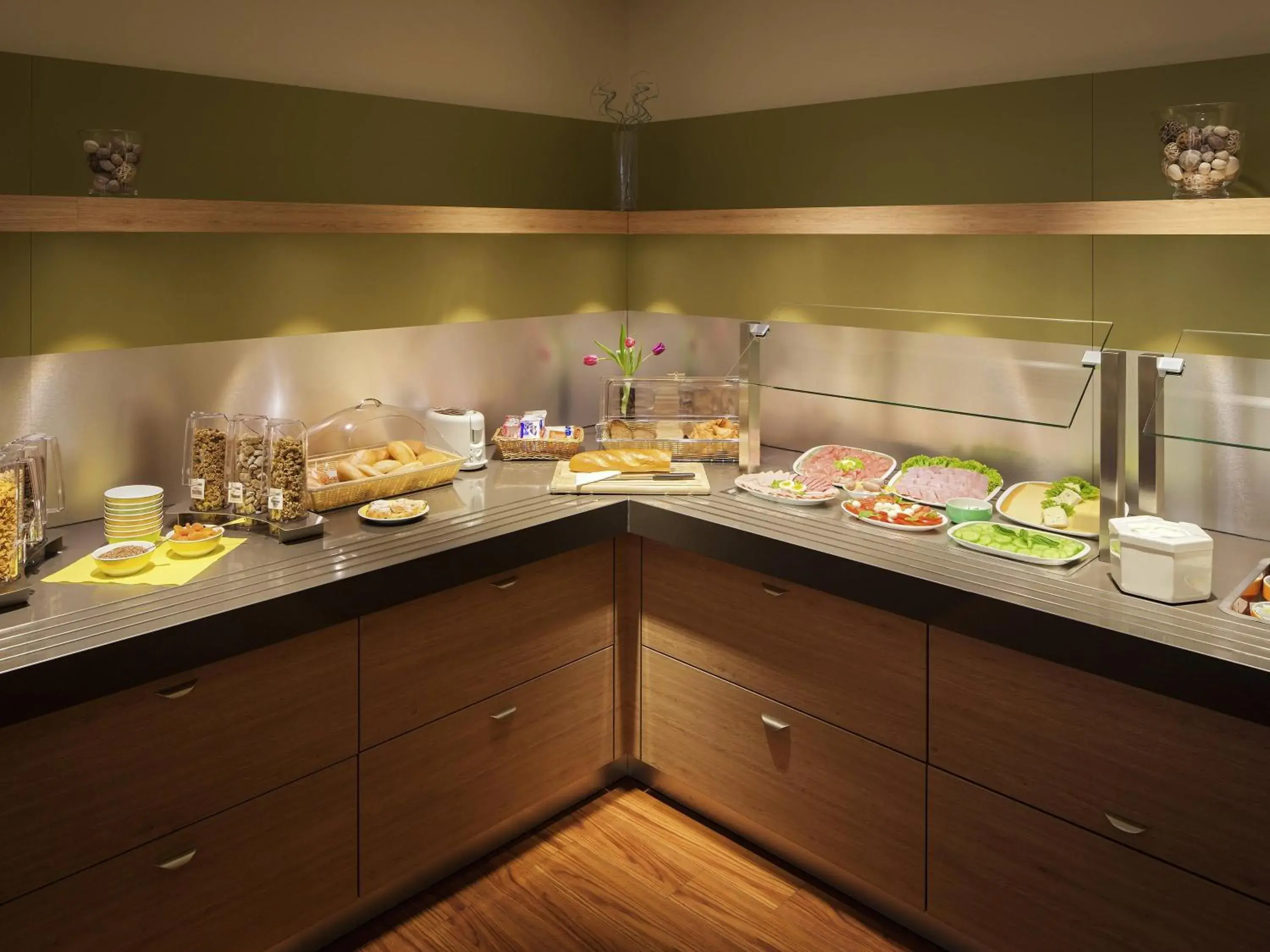 Bedroom in ibis Hotel Nürnberg Altstadt Bedroom in ibis Hotel Nürnberg Altstadt