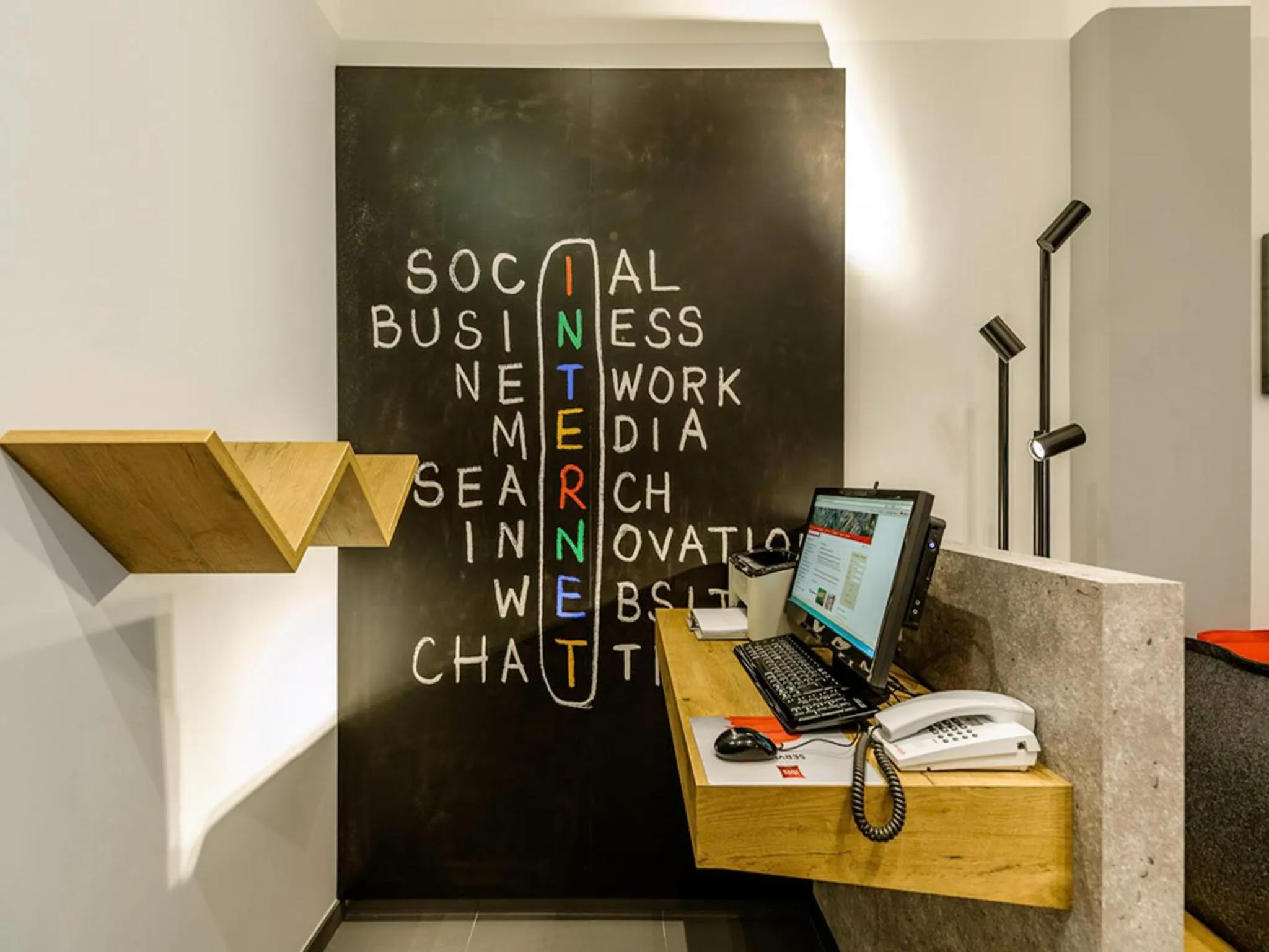 Lobby or reception in ibis Hotel Nürnberg Altstadt