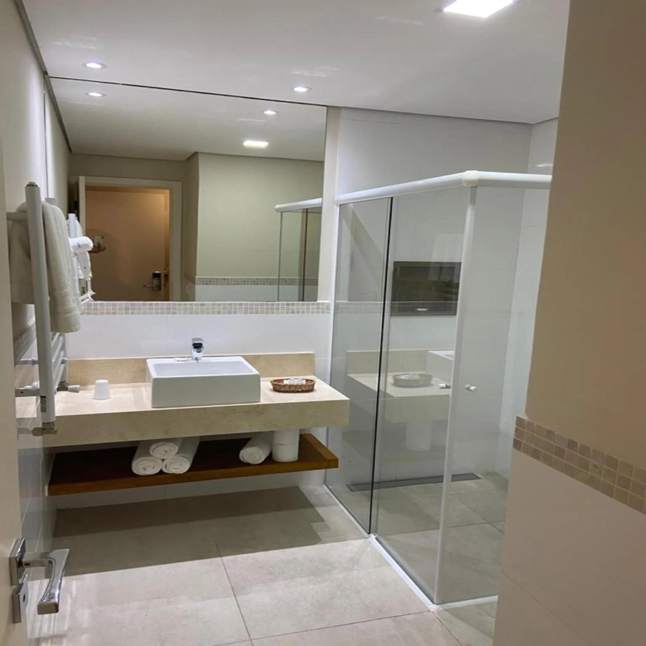 Bathroom in Hotel Chateau