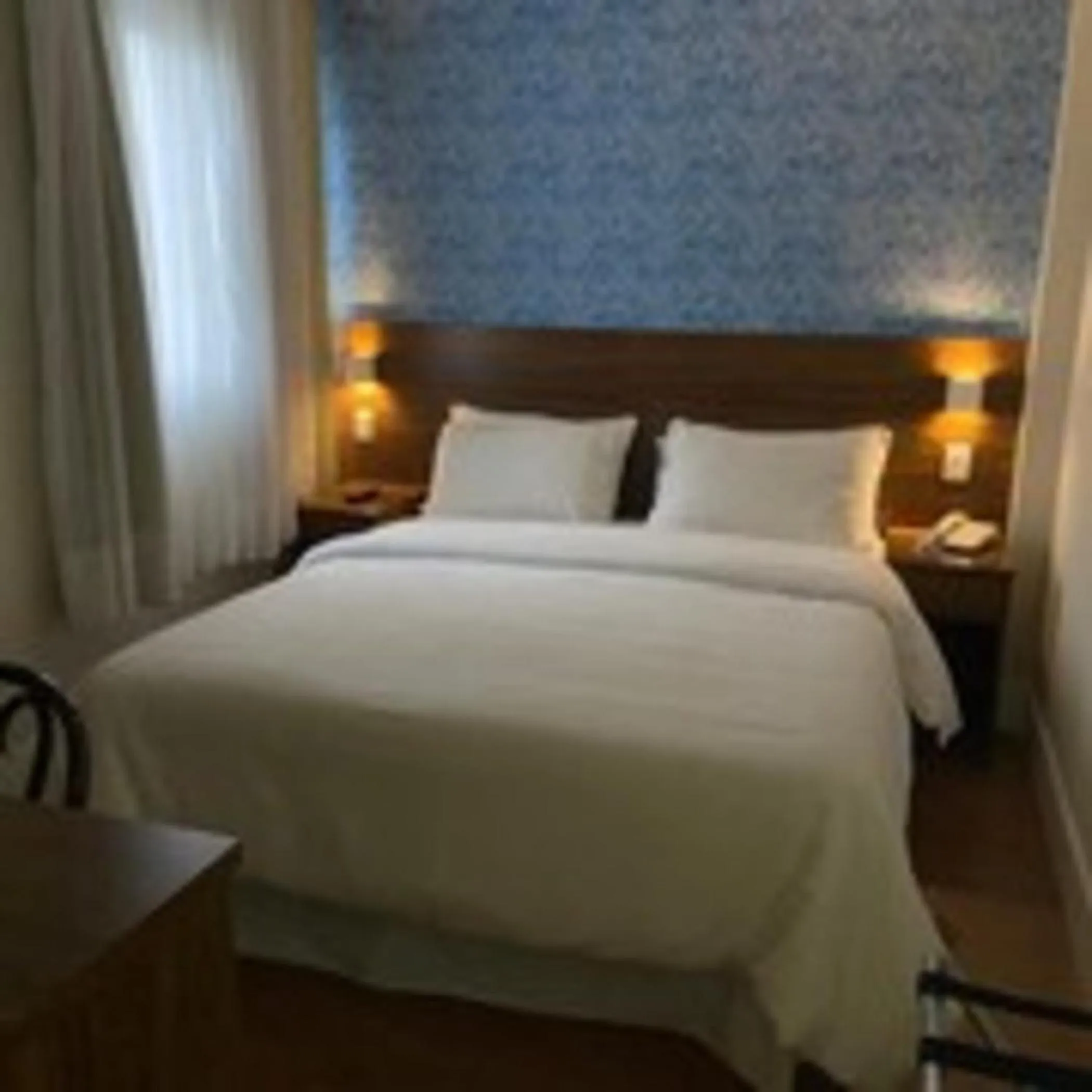 Bed in Hotel Chateau