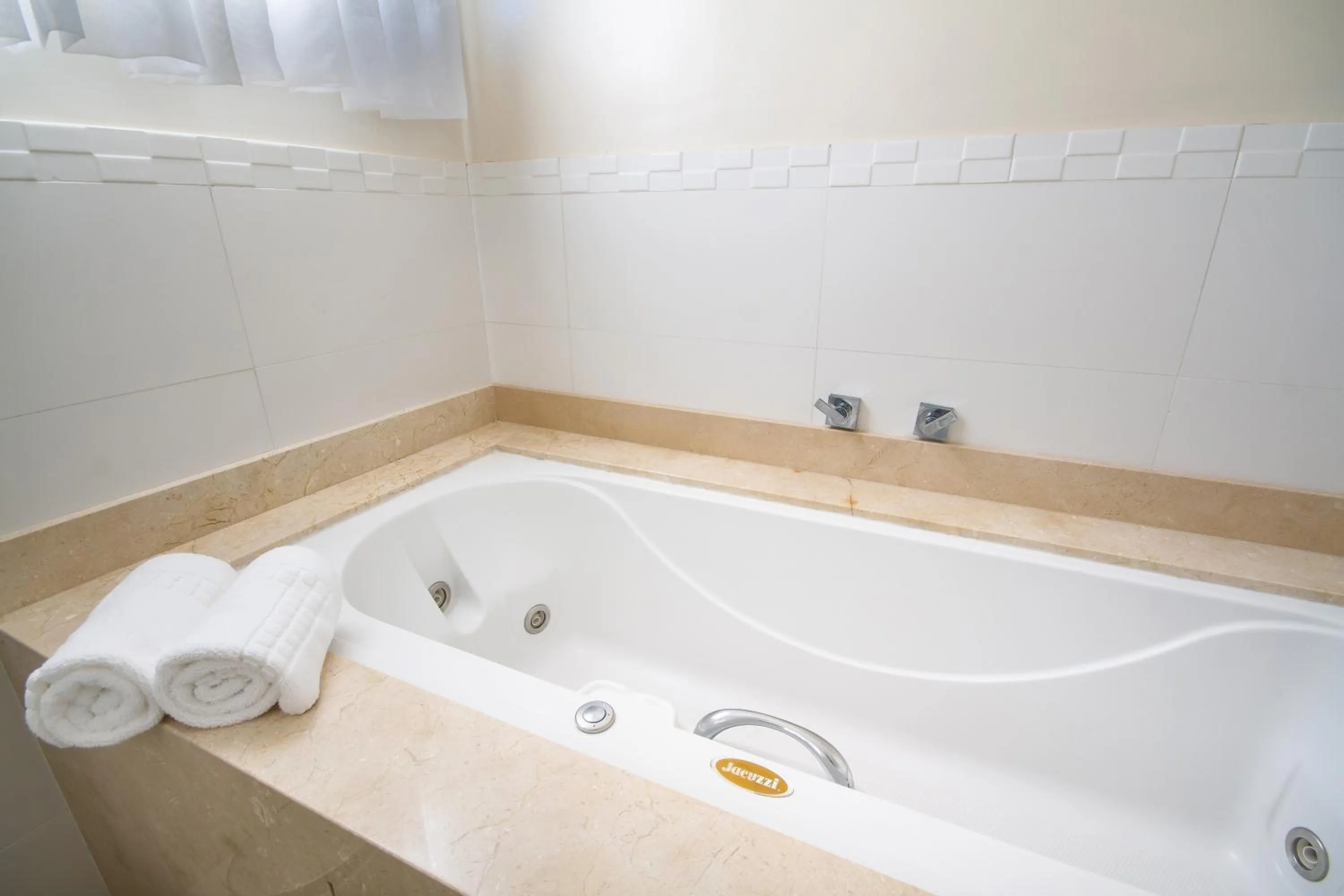 Bath in Hotel Chateau