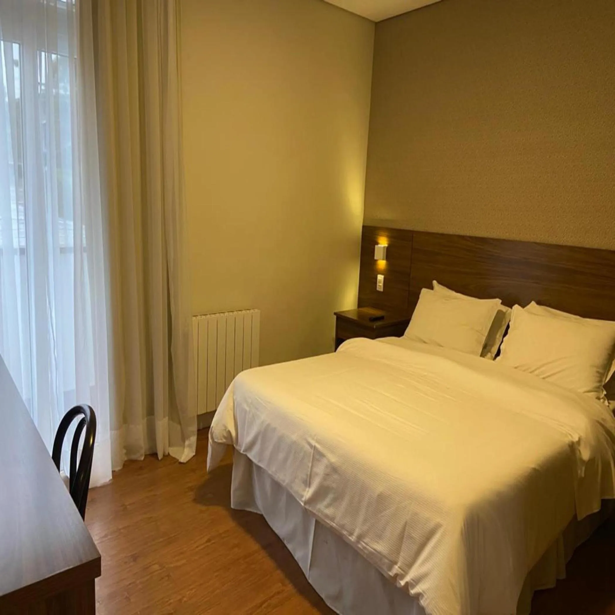 Bedroom, Bed in Hotel Chateau