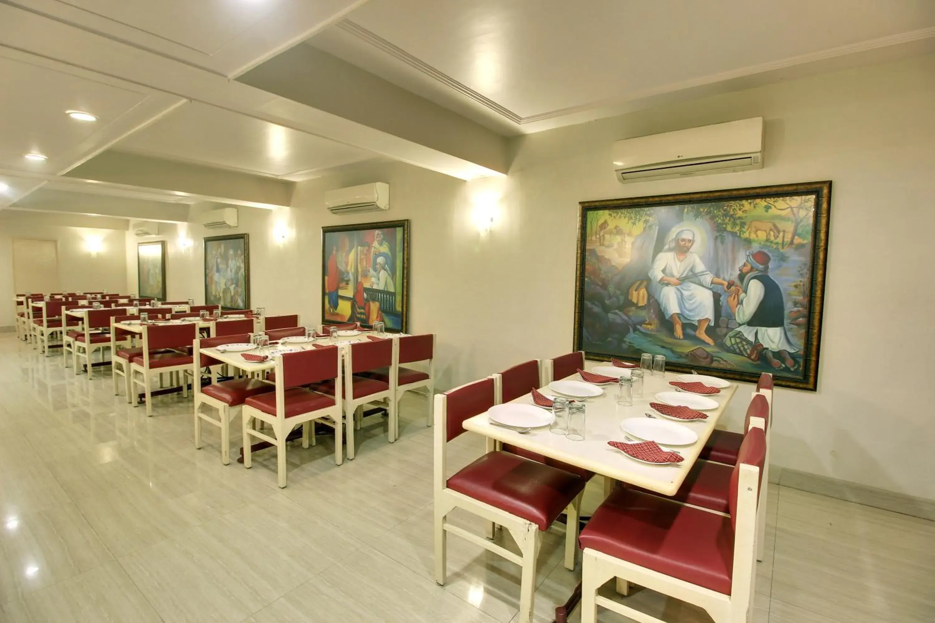 Restaurant/places to eat in Hotel Sai leela - Shirdi Restaurant/places to eat in Hotel Sai leela - Shirdi