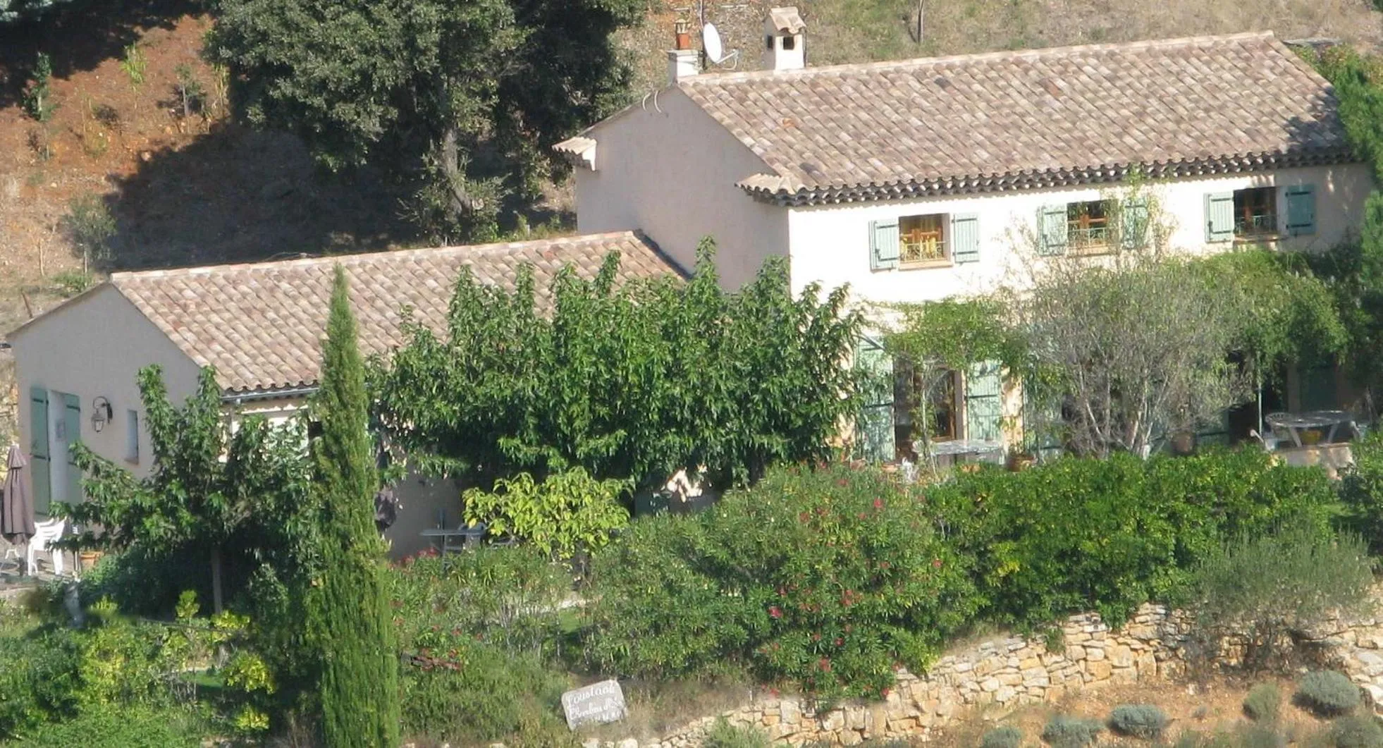 Bird's eye view in l'Oustaou B&B Piscine & Spa