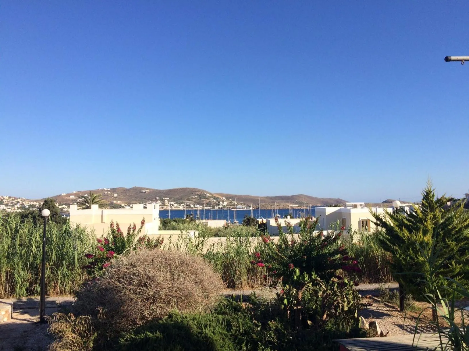 Garden in Galini Rooms & Apartments