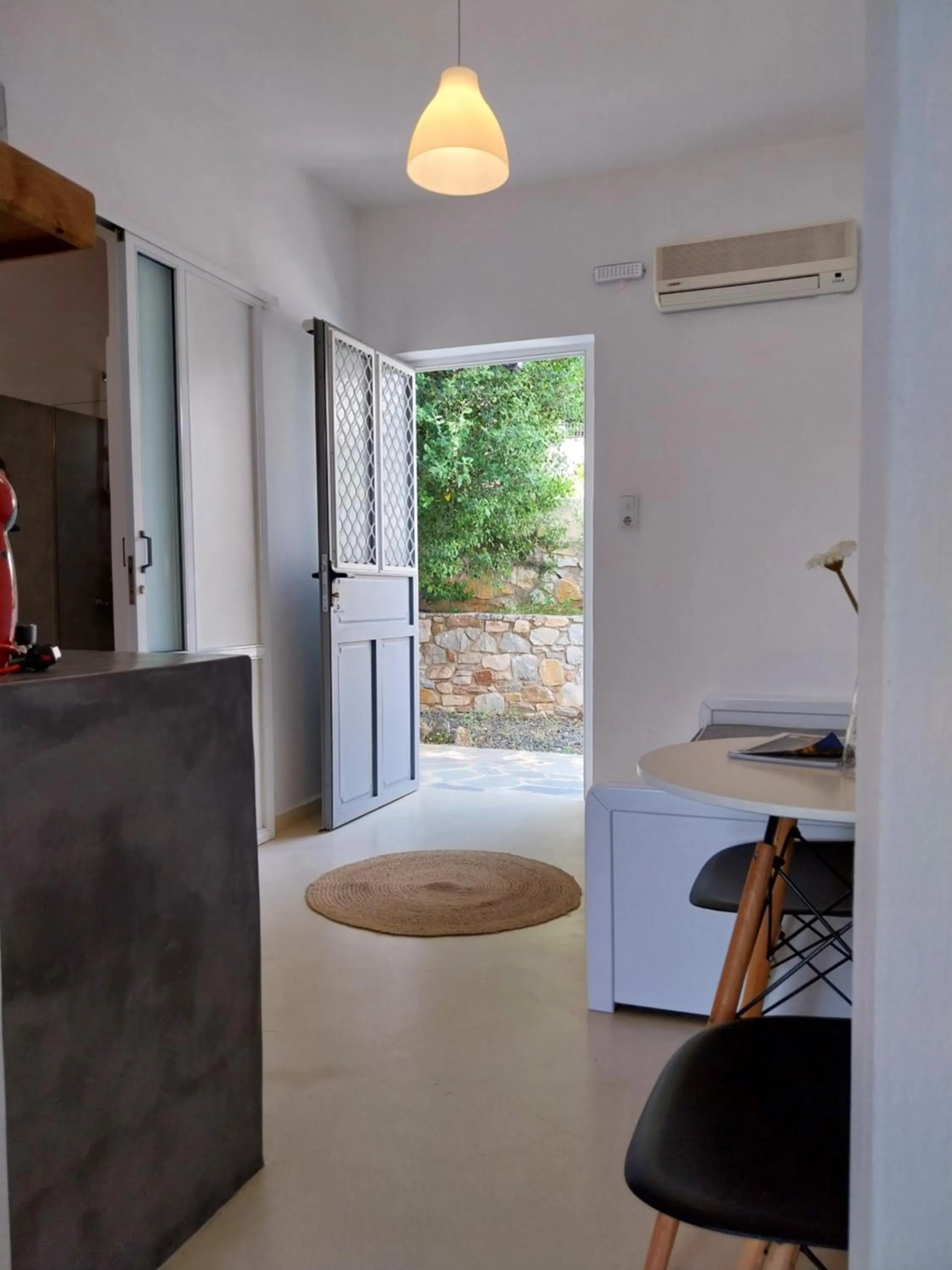 Kitchen or kitchenette in Galini Rooms & Apartments