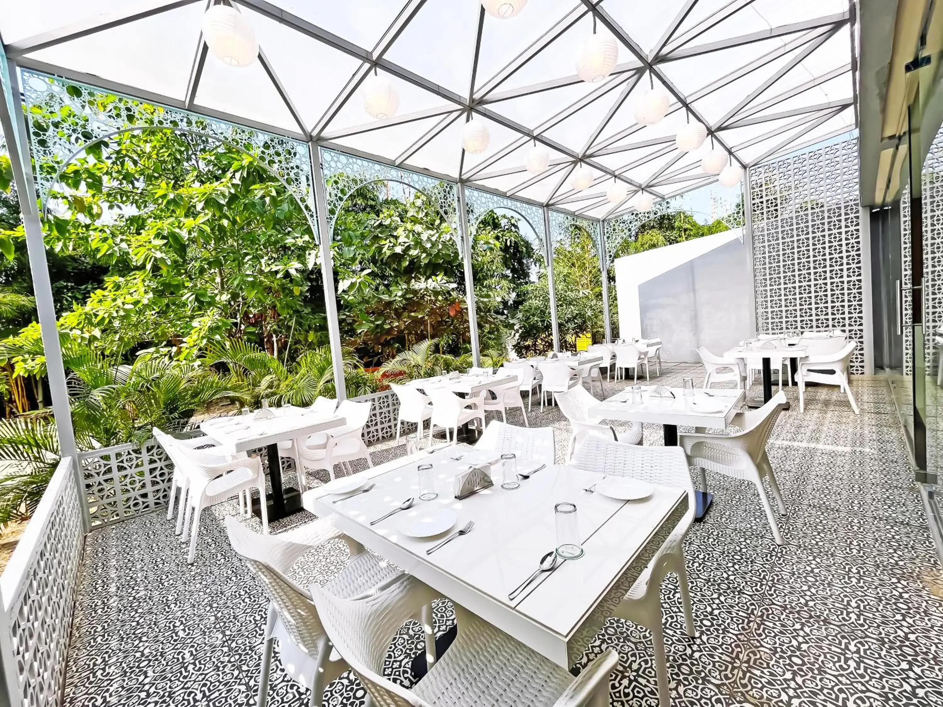 Restaurant/places to eat in Olive Resort - Sillari Pench Restaurant/places to eat in Olive Resort - Sillari Pench